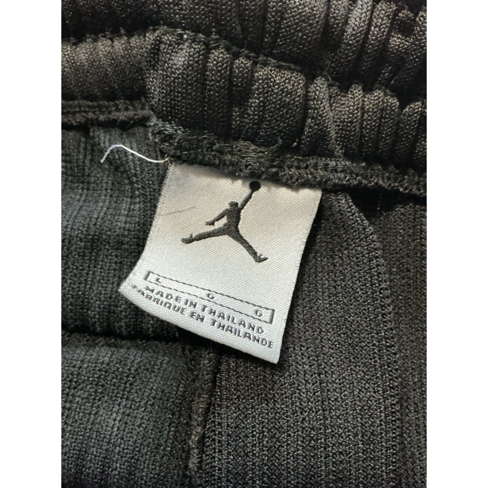 Jordan Brand VINTAGE Air Jordan Track Pants Sz. L Black Red Striped Jumpman 23 Mens Pants Warm Up 90s 00s Size US 33 - 5 Thumbnail