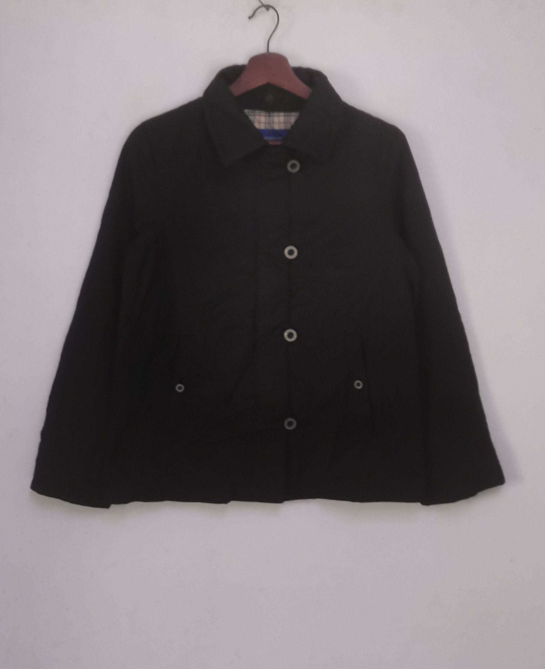 Burberry Rare Burberry Jacket black colour nice design Size M / US 6-8 / IT 42-44 - 1 Thumbnail