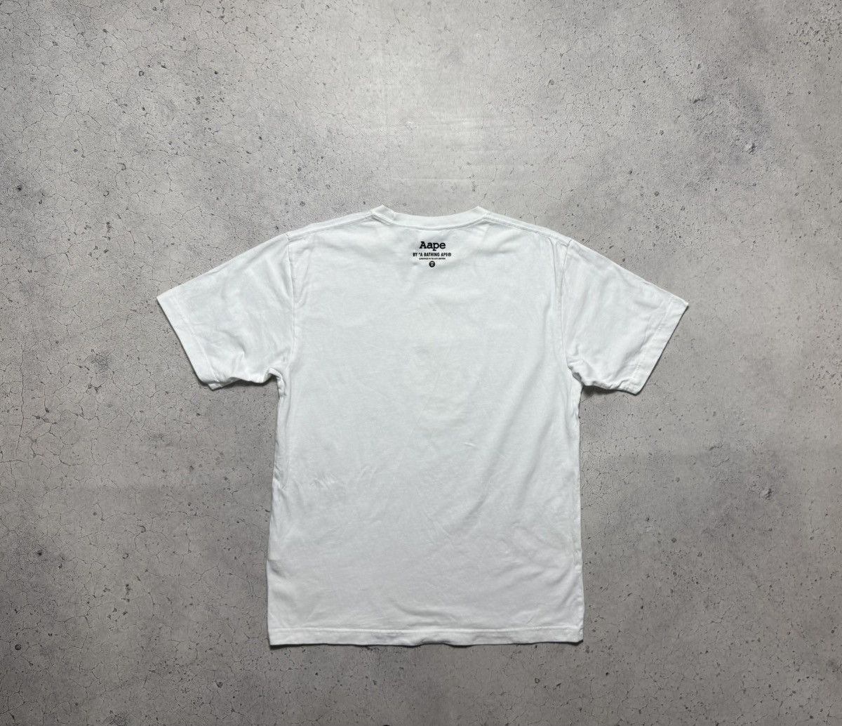 Aape Aape A Bathing Ape Bape T-Shirt Big Logo White Luxury Size L Size US L / EU 52-54 / 3 - 11 Thumbnail