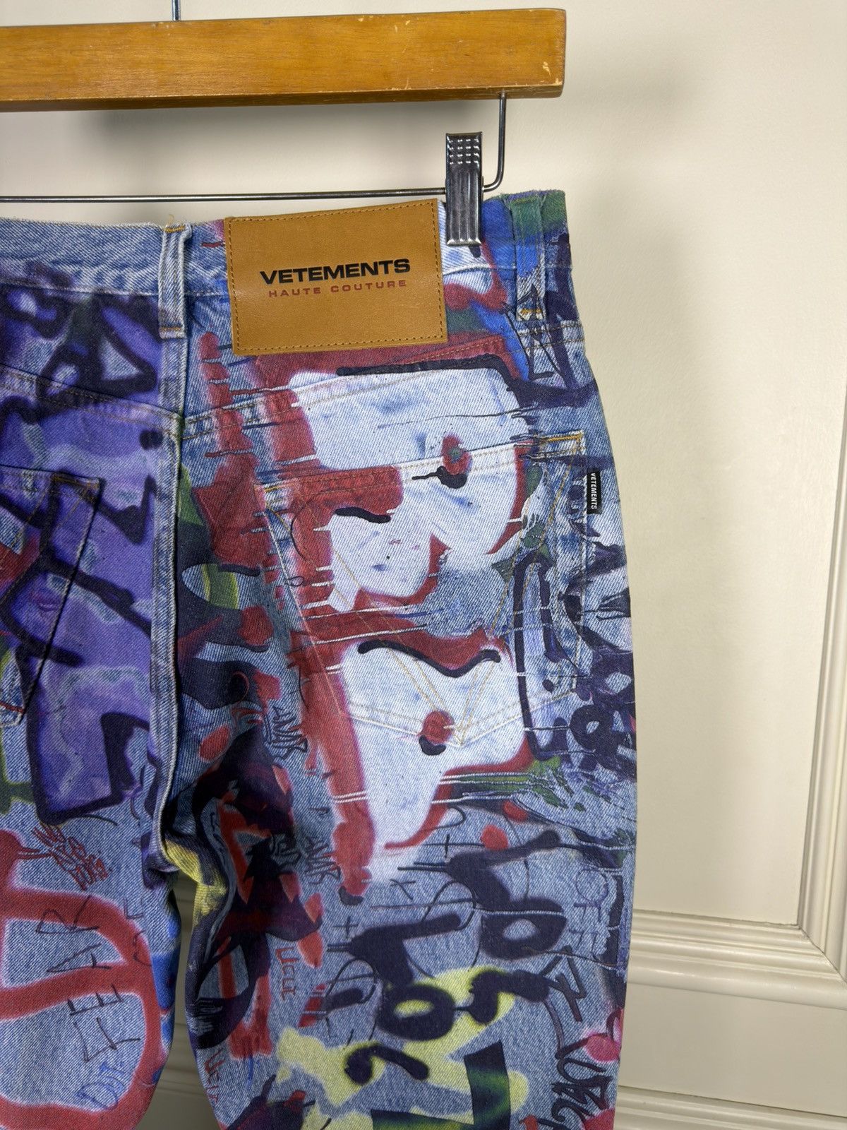 Vetements *RARE* DEMNA GVASALIA RUNWAY GRAFFITI DENIM SLIM FIT Size US 29 - 12 Thumbnail