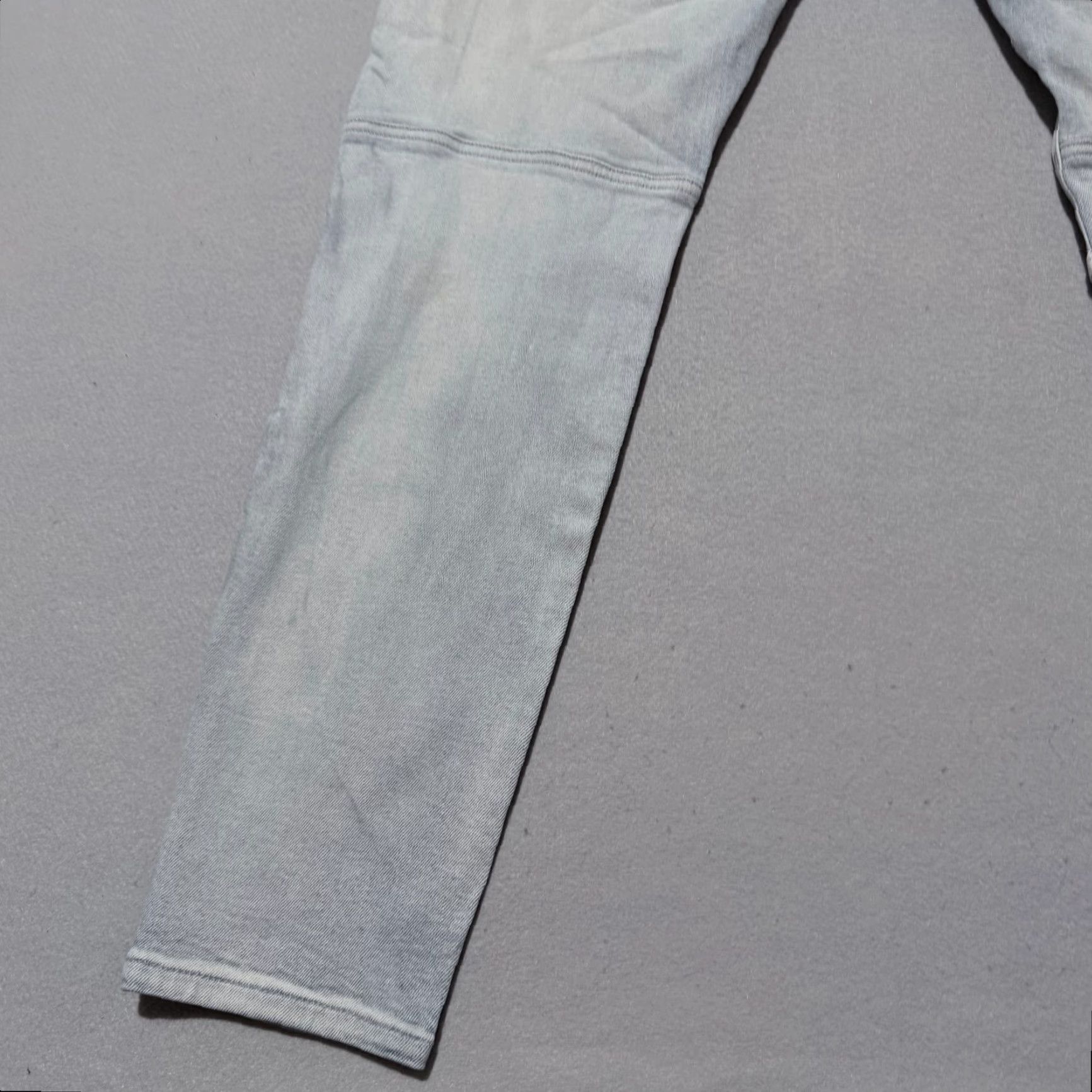 H&M H&M Jeans Men Blue Denim Mid Rise Skinny Moto Biker Zip Fly - 34 Size US 34 / EU 50 - 7 Thumbnail