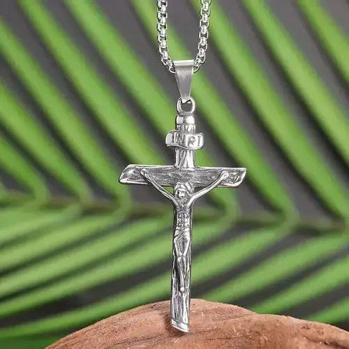 Jewelry Christian Cross Necklace Size ONE SIZE - 2 Thumbnail