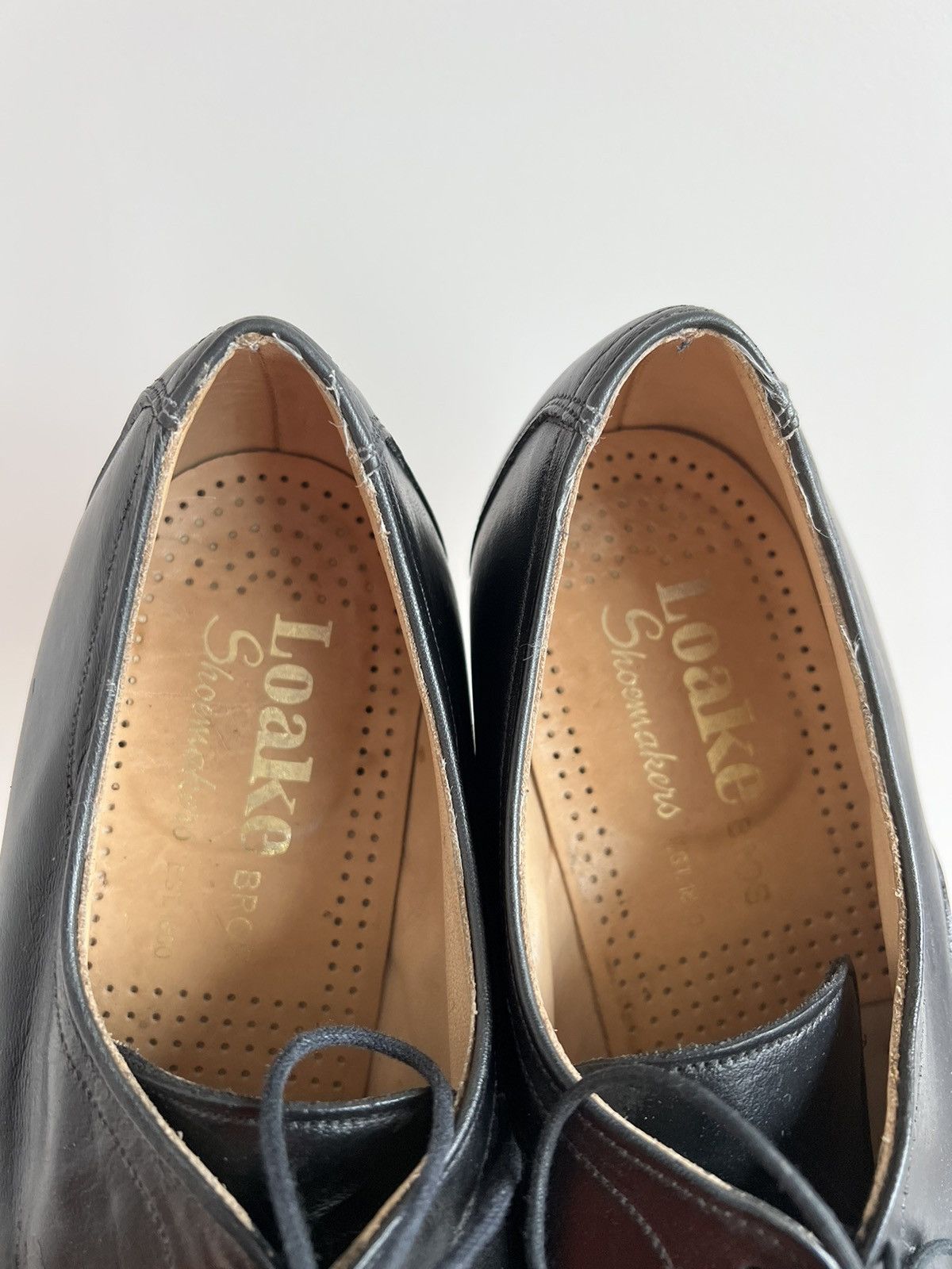 Loake × Vintage Vintage Loake Leather Black Shoes Size US 10 / EU 43 - 10 Thumbnail