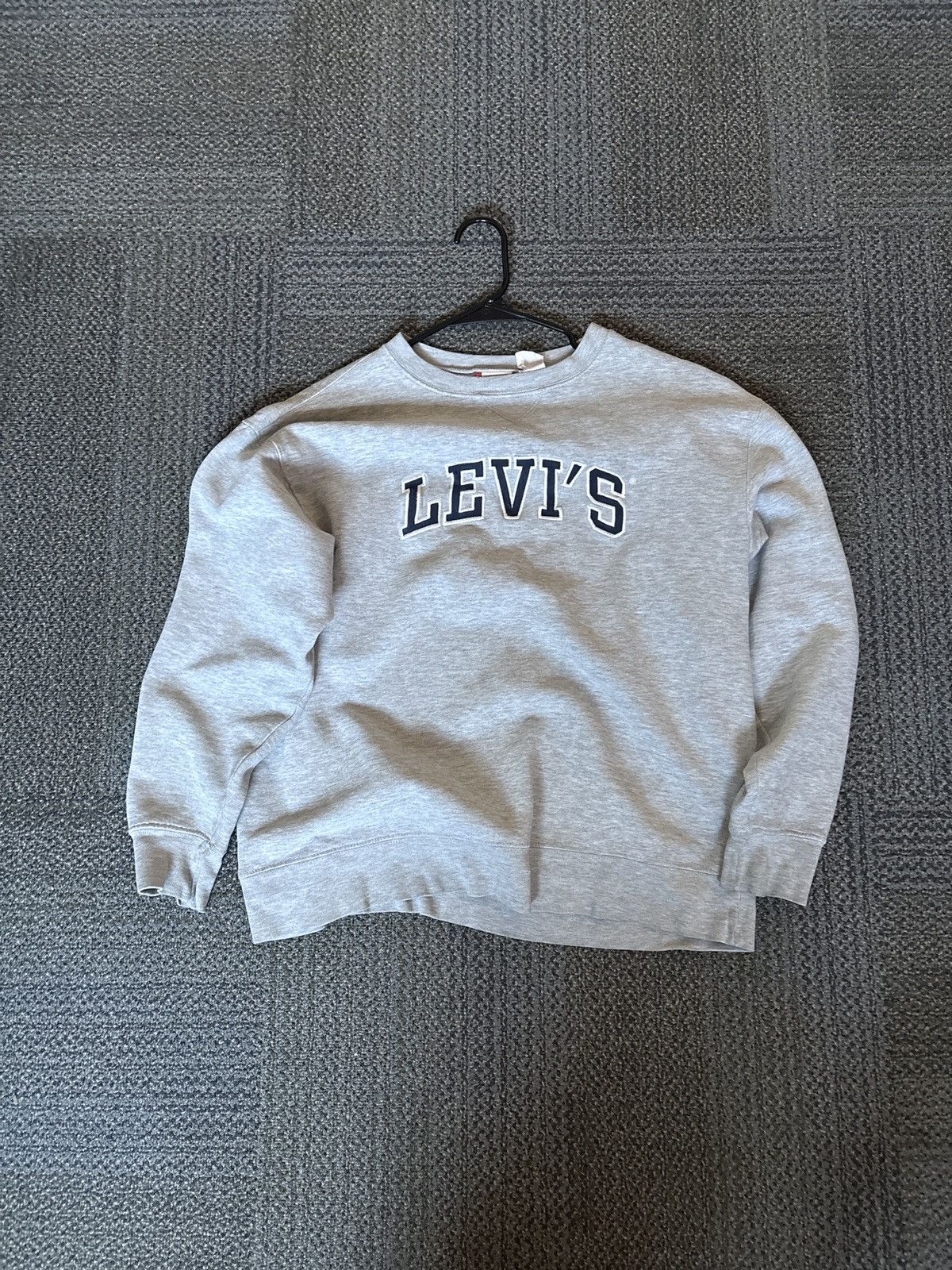 Levi's Vintage Clothing Heather Vintage Levi’s print crewneck **2000s era Size US M / EU 48-50 / 2 - 1 Thumbnail