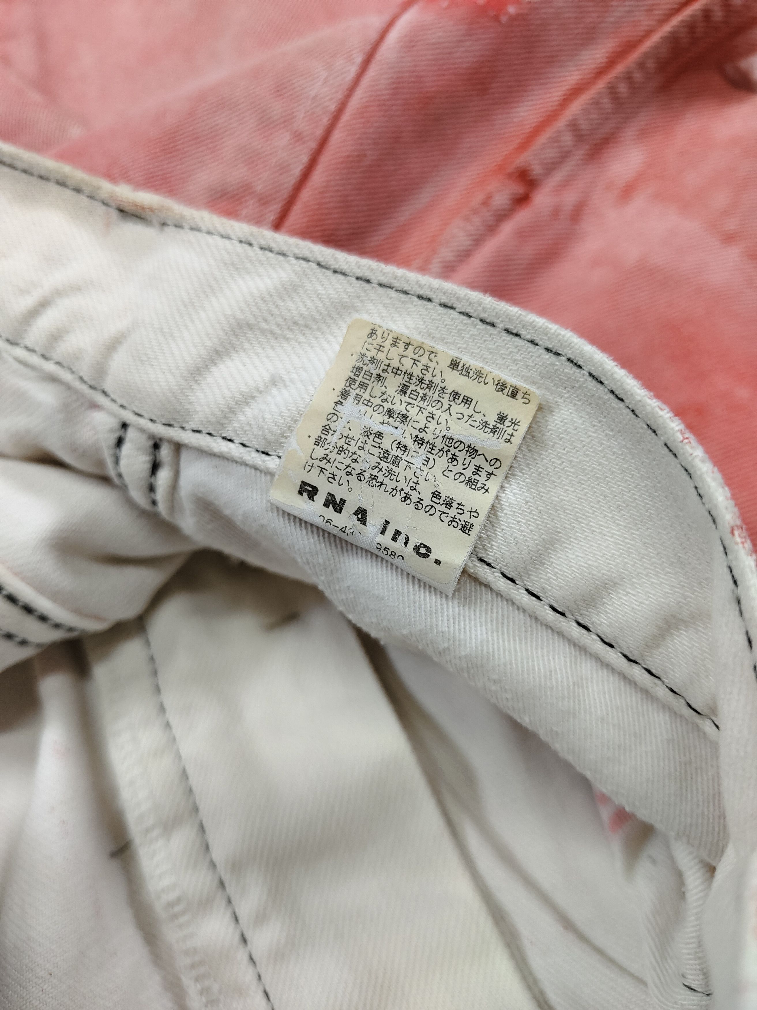 Japanese Brand 00s RNA SLANG 🇯🇵 Red Overdyed Pacthwork Distressed Jeans Size US 30 / EU 46 - 7 Thumbnail