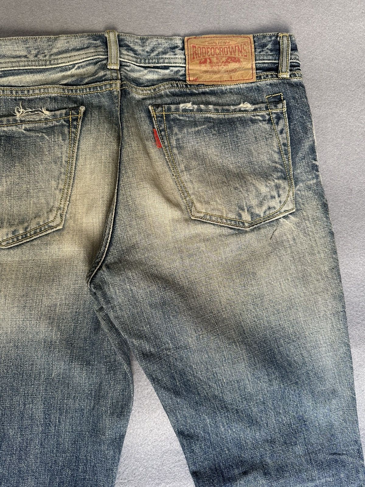 Japanese Brand Rodeo Crowns Japan Blue Faded Distressed Denim Size US 31 - 15 Thumbnail