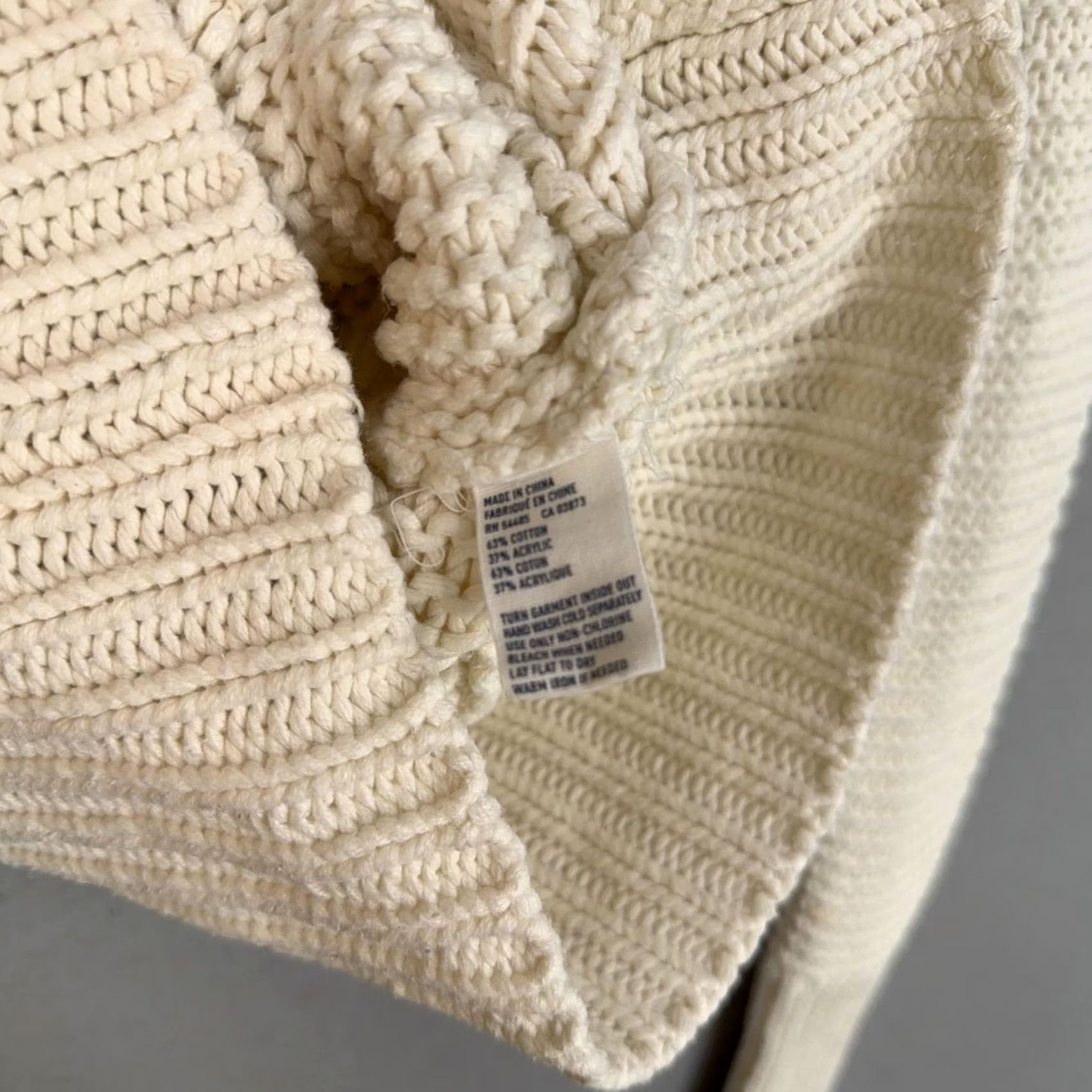 American Eagle Outfitters American Eagle Sweater Pullover Womens S White Chunky Cozy Size S / US 4 / IT 40 - 6 Thumbnail