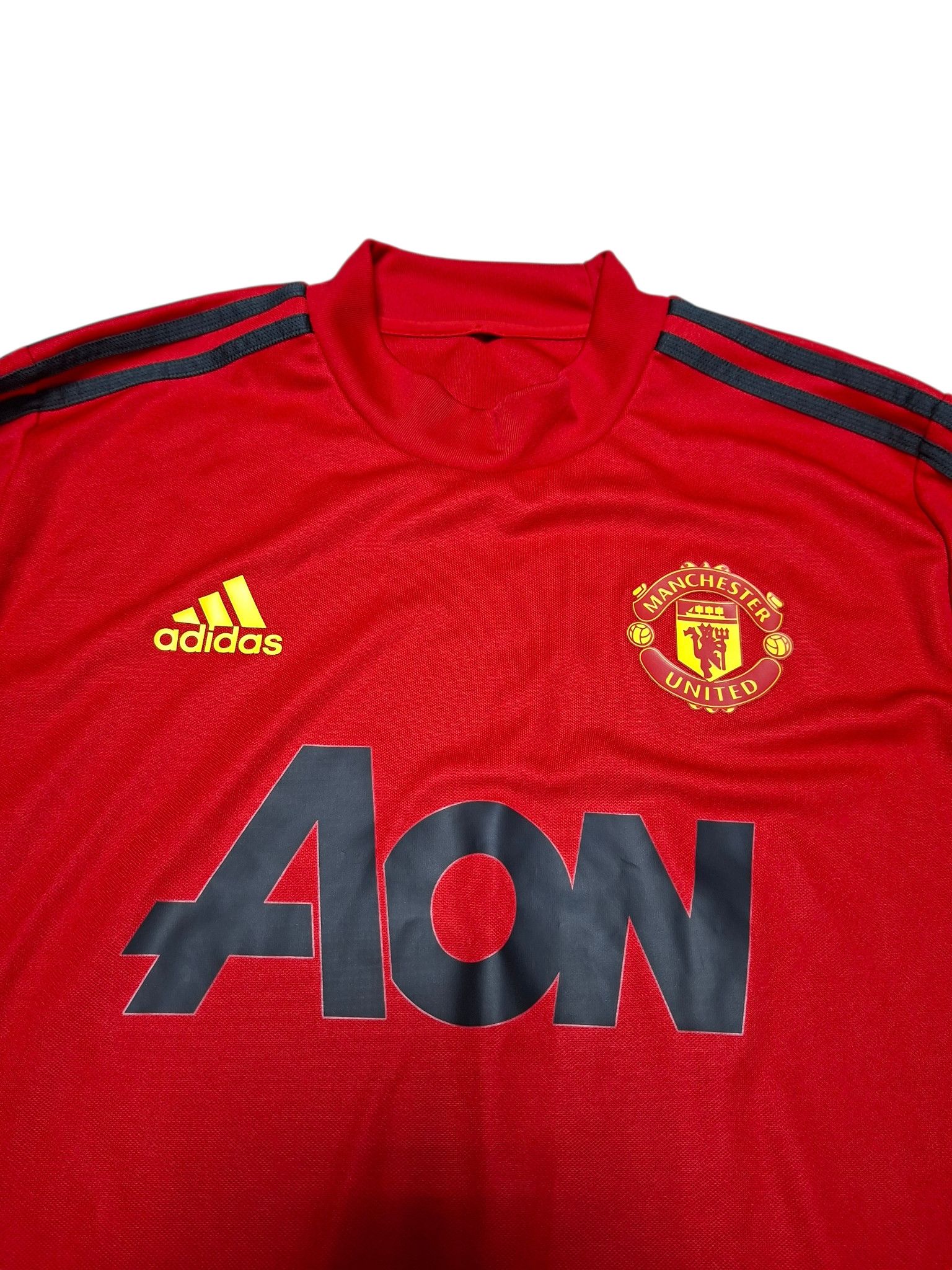 Adidas MANCHESTER UNITED ADIDAS VINTAGE 2019 TRAINING SWEATSHIRT Size US L / EU 52-54 / 3 - 2 Thumbnail