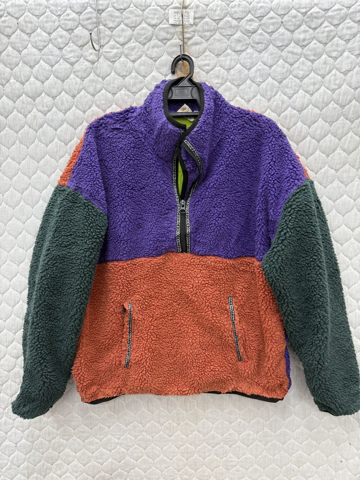 Japanese Brand 🔥🔥💥STEALS TITICACA DEEP PILE PULLOVER Size M / US 6-8 / IT 42-44 - 1 Thumbnail