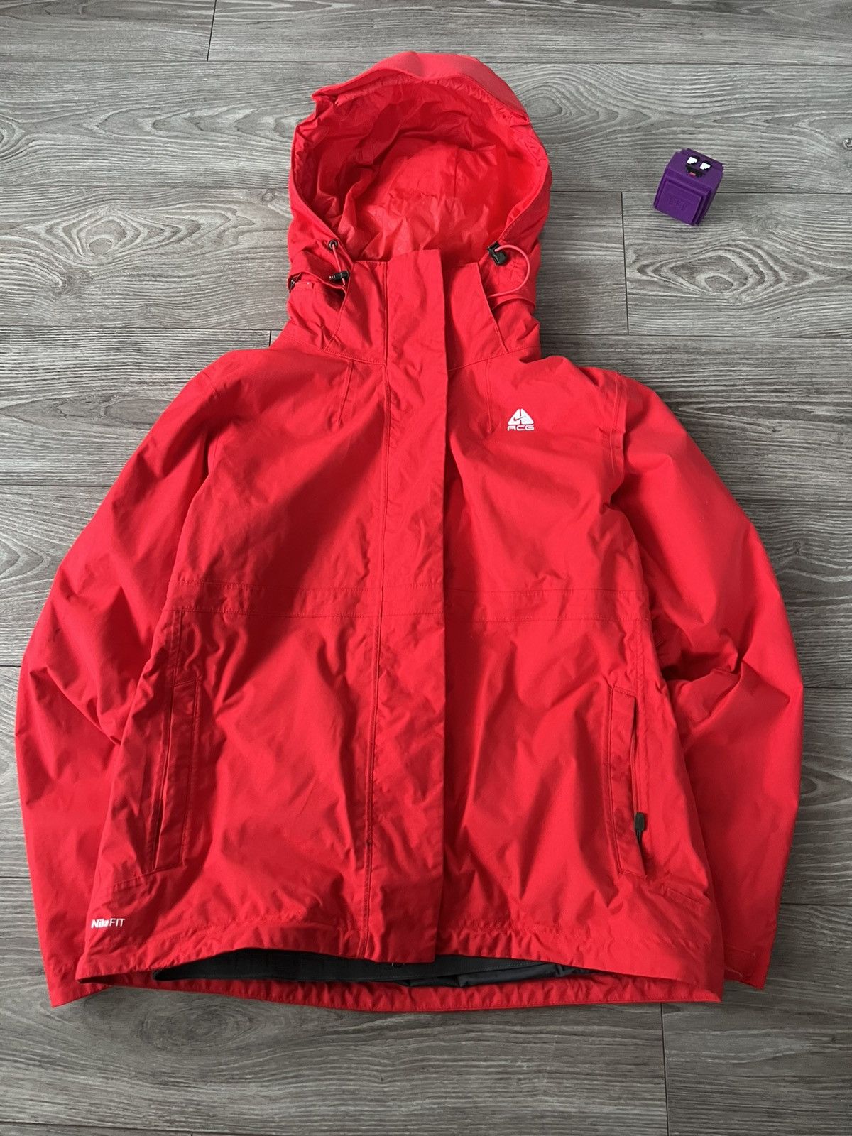 Nike ACG Vintage Nike Acg Waterproof Gorpcore Red Men’s Reg Jacket Size US L / EU 52-54 / 3 - 5 Thumbnail