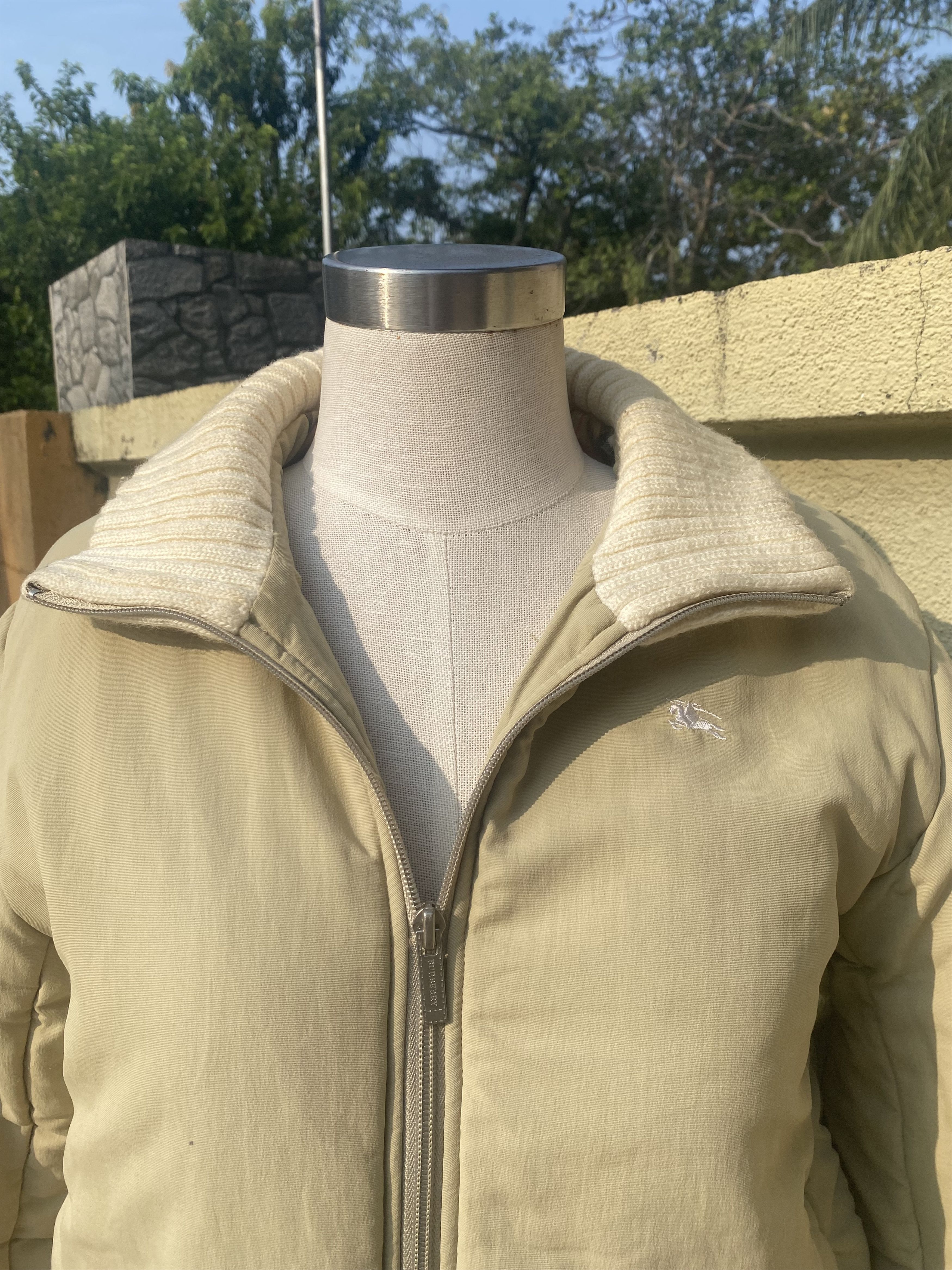 Burberry vintage burberry down jacket Size M / US 6-8 / IT 42-44 - 6 Thumbnail
