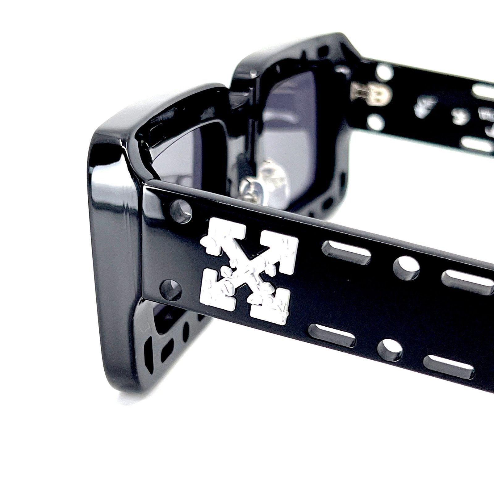 Off-White New, OFF-WHITE Sunglasses ATLANTIC OERI025 1007 Authentic Size ONE SIZE - 7 Thumbnail