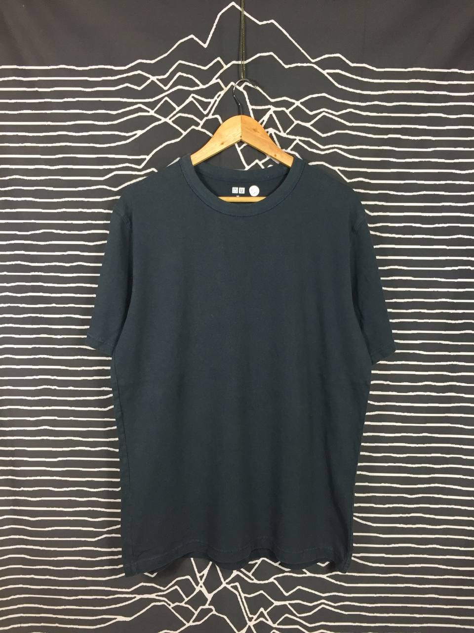 Japanese Brand × Uniqlo Uniqlo U Crew Neck Plain Casual Short Sleeve Tee Size US XL / EU 56 / 4 - 1 Thumbnail