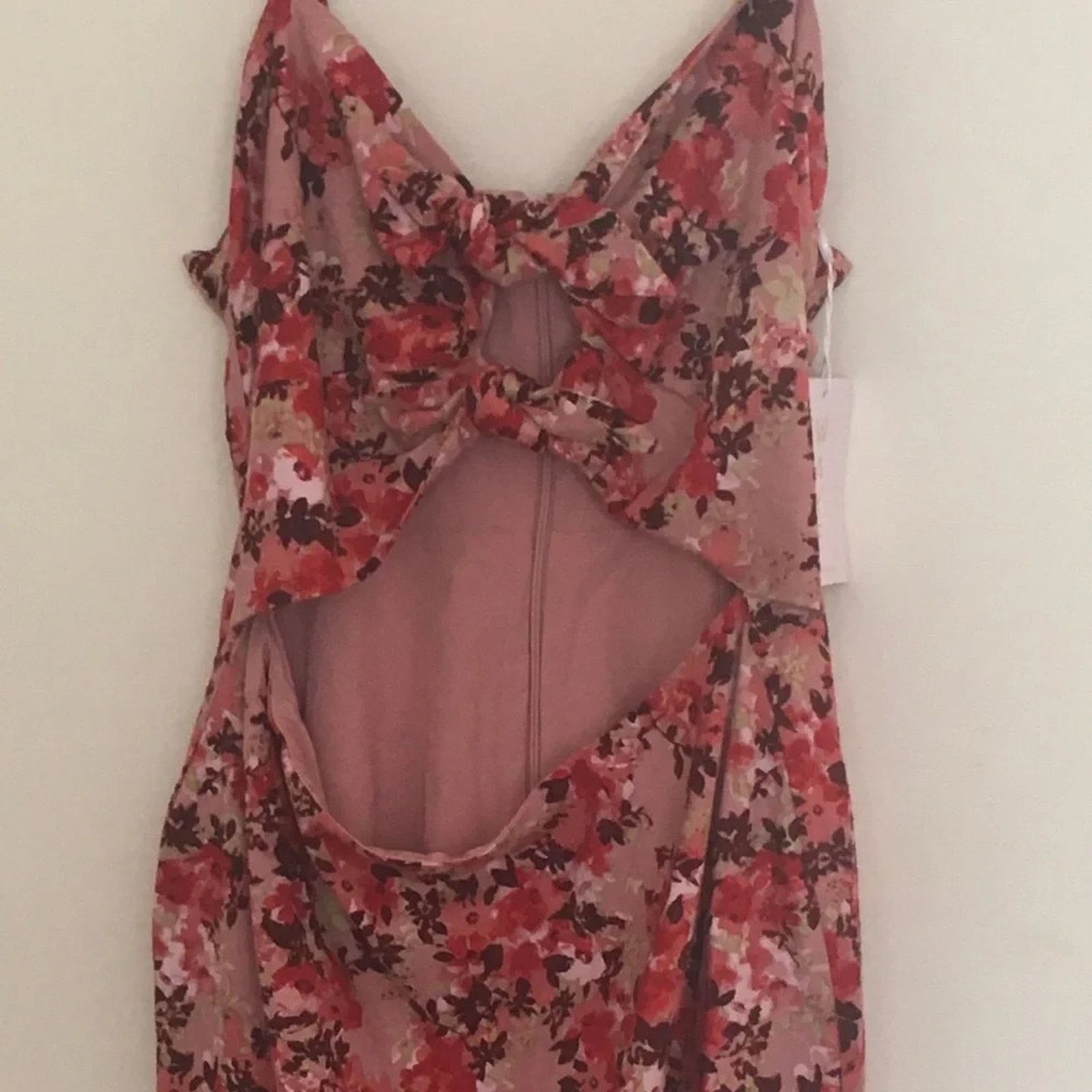 The Unbranded Brand WAYF Victoria knotted cami knee length dress, size medium Size M / US 6-8 / IT 42-44 - 2 Thumbnail