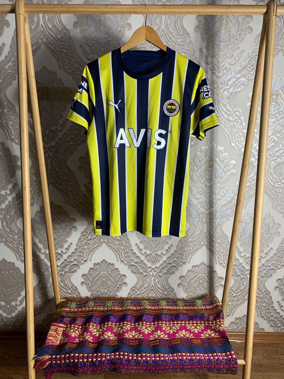 Puma VINTAGE PUMA FC FENERBAHCE TURKEY SOCCER JERSEY RETRO Y2K Size US M / EU 48-50 / 2 - 1 Thumbnail