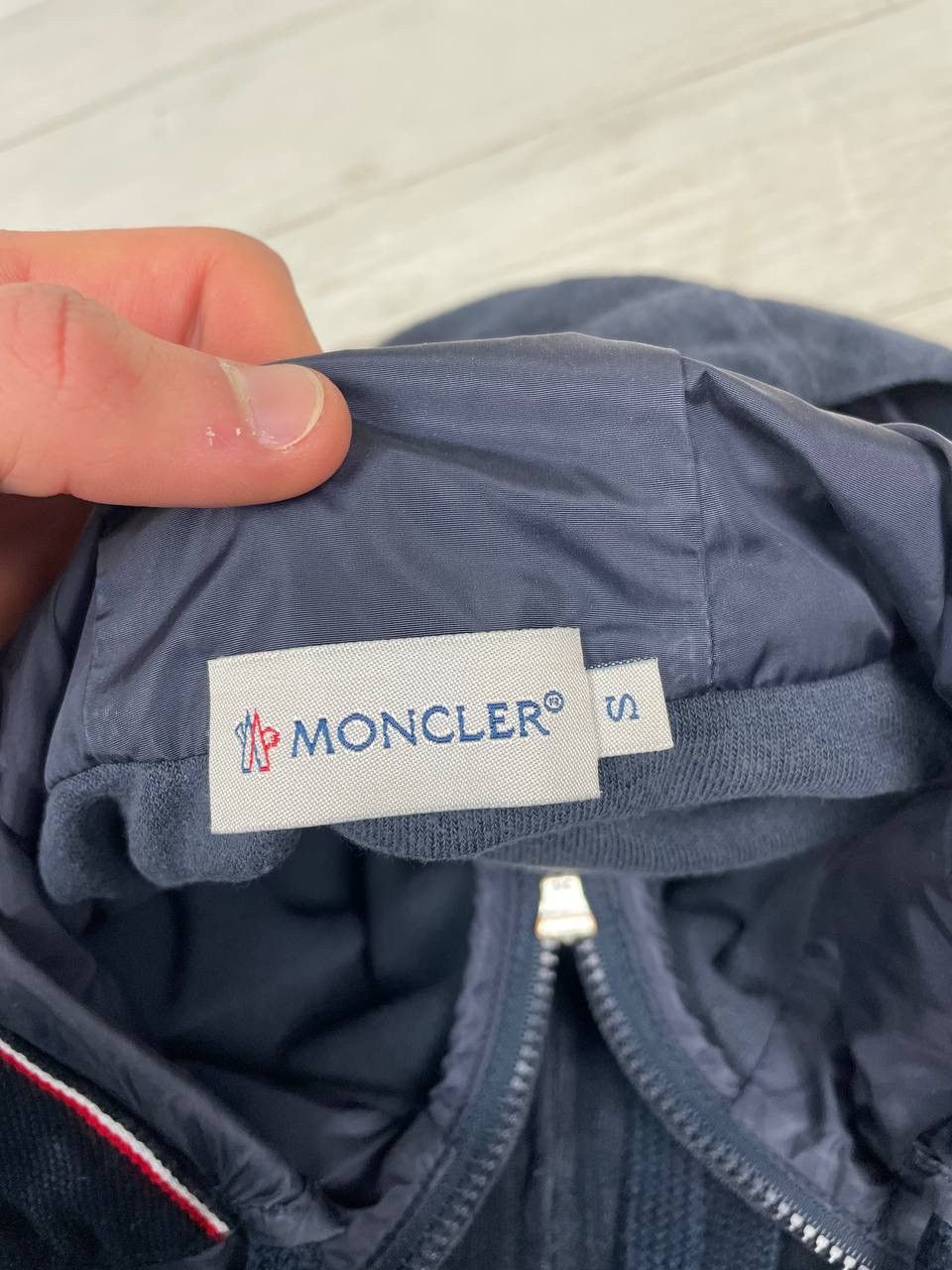 Moncler Vintage Moncler Maglia Cardigan Hoodie Full Zip Size S / US 4 / IT 40 - 8 Thumbnail