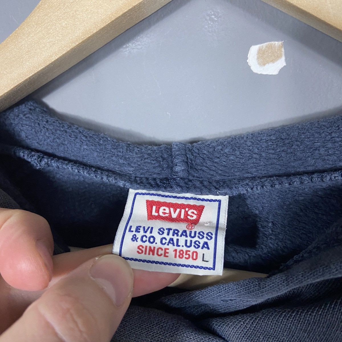 Levi's Levi’s 1980s Vintage Collegiate Faded Hoodie Size US L / EU 52-54 / 3 - 3 Thumbnail