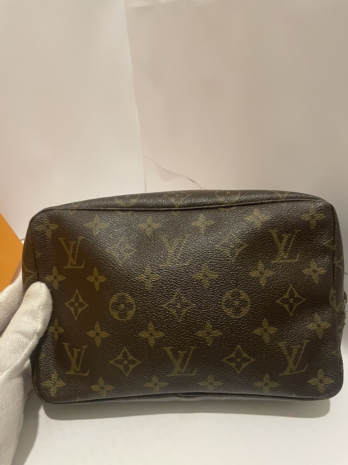 Louis Vuitton Louis Vuitton Trousse Toilette 23 Interno Beige Size ONE SIZE - 9 Thumbnail