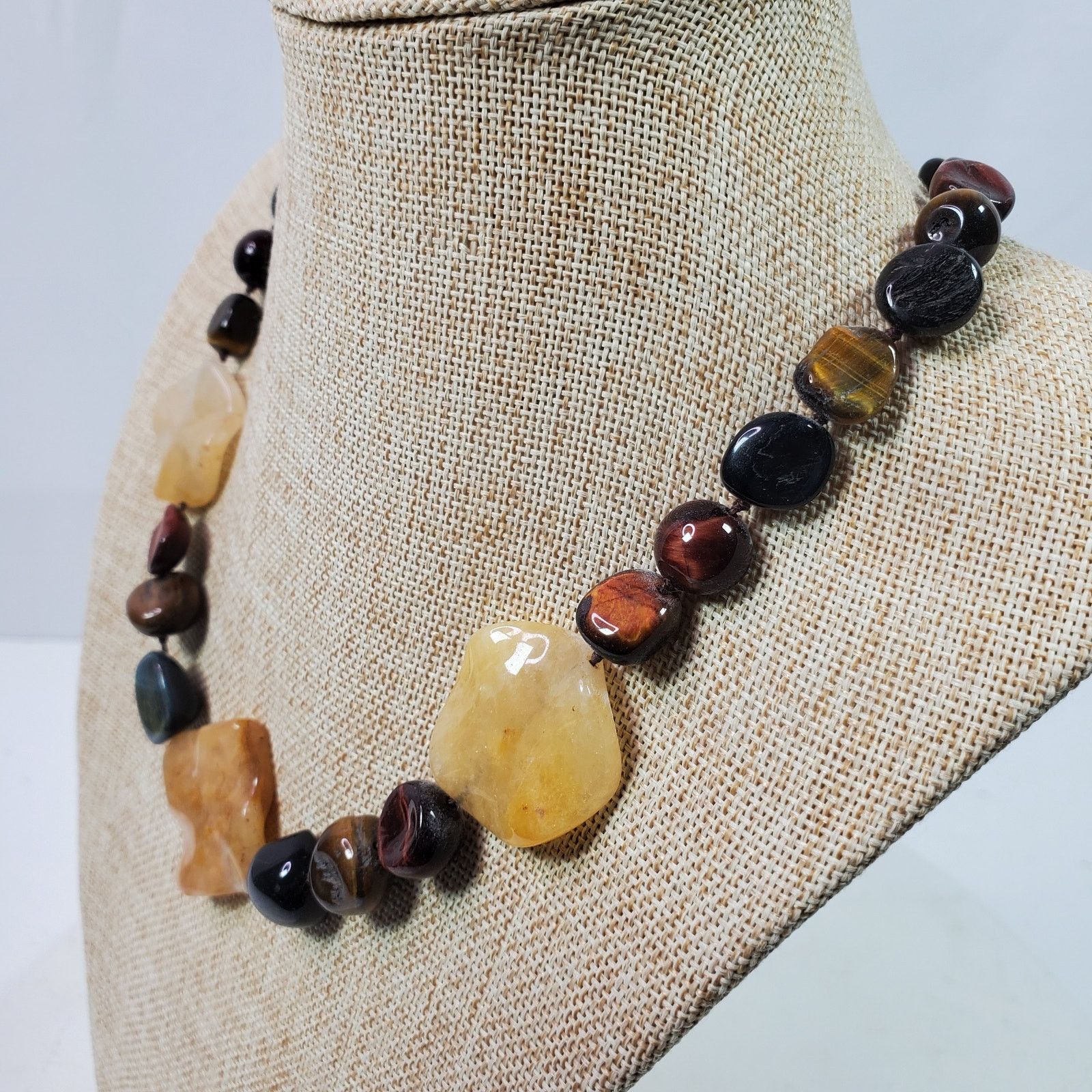 The Unbranded Brand Vintage Healer Quartz & Tiger Eye Necklace 18" Hand Knotted Size ONE SIZE - 3 Thumbnail