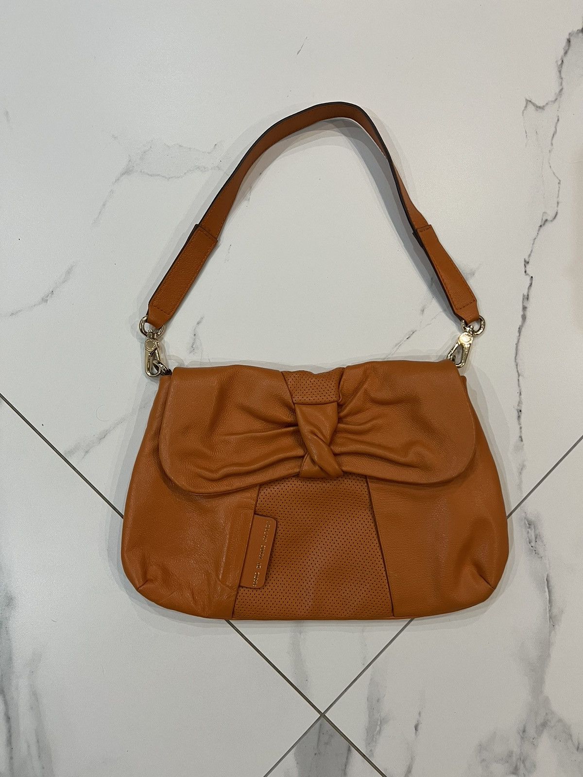 Marc by Marc Jacobs Marc by Marc Jacob’s Leather Bow Orange shoulder bag Size ONE SIZE - 1 Thumbnail