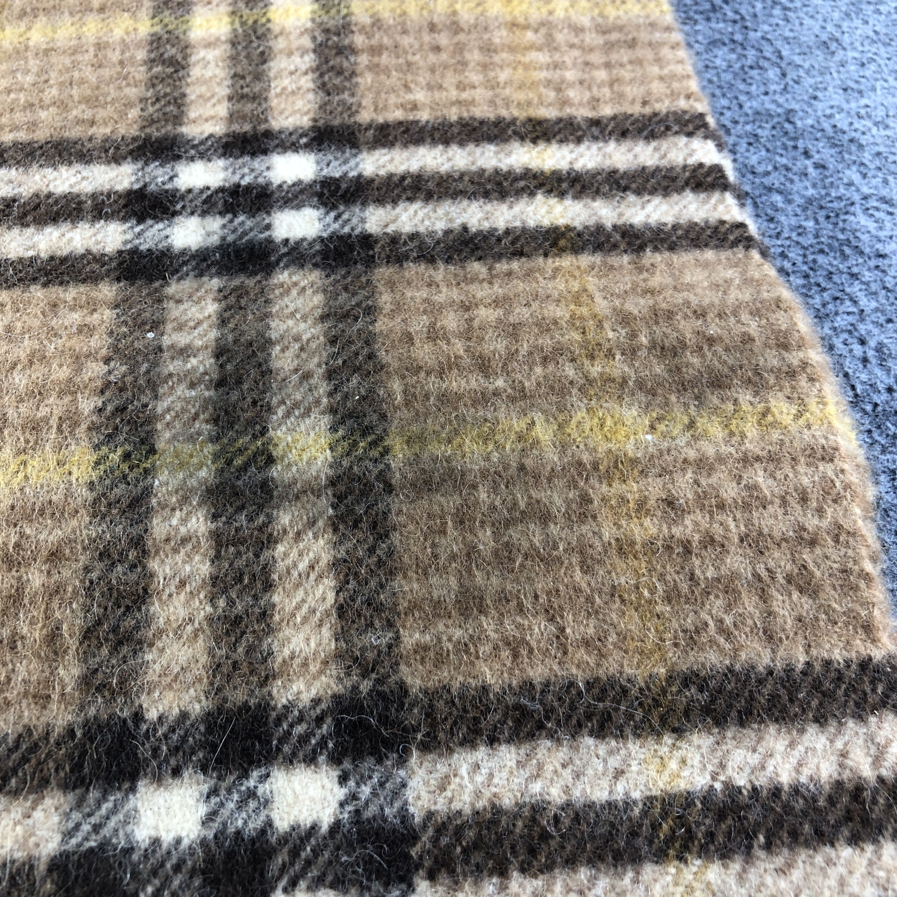 Burberry Burberry Tartan Camel Hair Scarf Muffler V2684 Size ONE SIZE - 6 Thumbnail