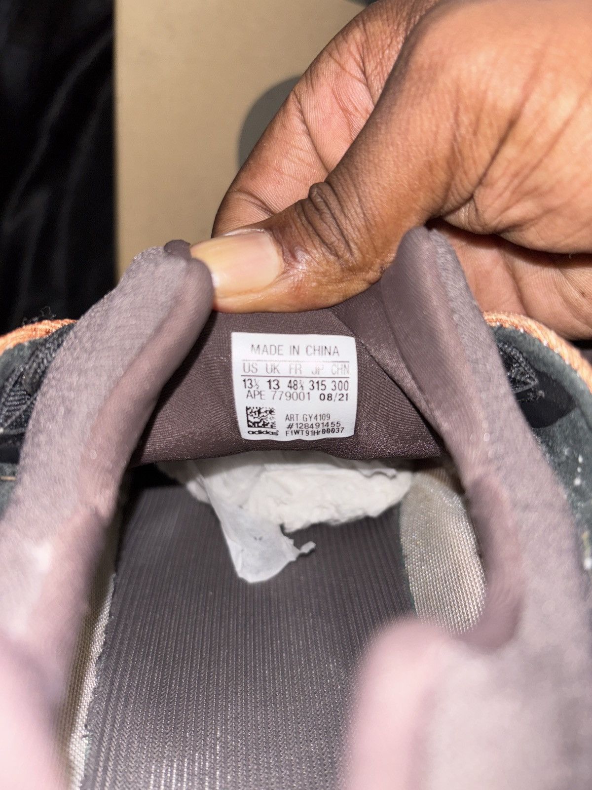 Yeezy Yeezy 700 V3 Size US 13 / EU 46 - 4 Thumbnail