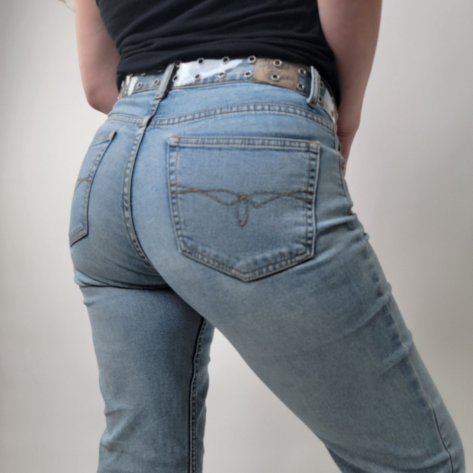 Vintage Vintage Y2K Flare low rise light wash Paris Blues Jeans - 9 Size 29" - 5 Thumbnail