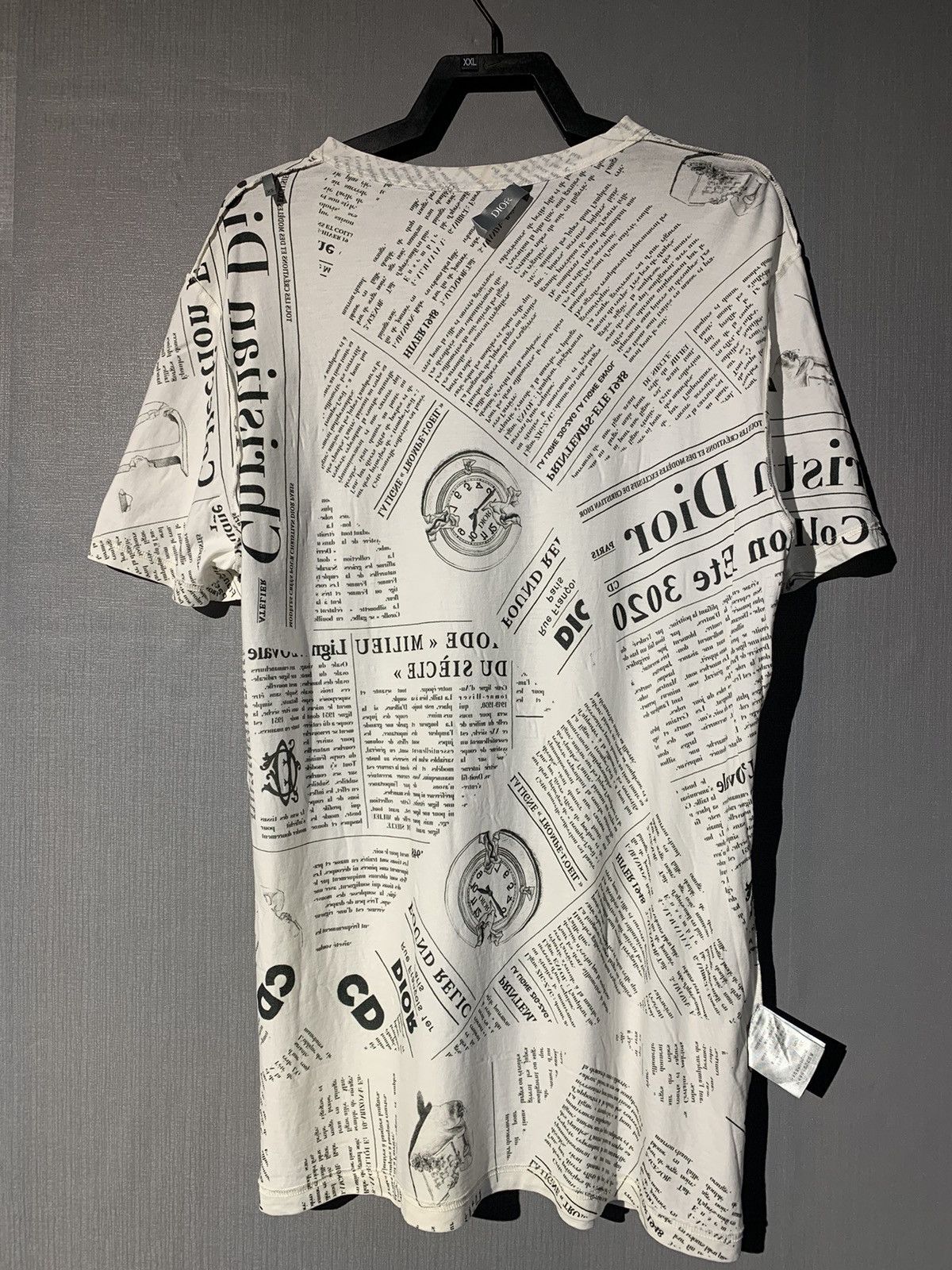 Dior Dior x Daniel Arsham Newspaper Print Tee Beige White Size US M / EU 48-50 / 2 - 1 Thumbnail
