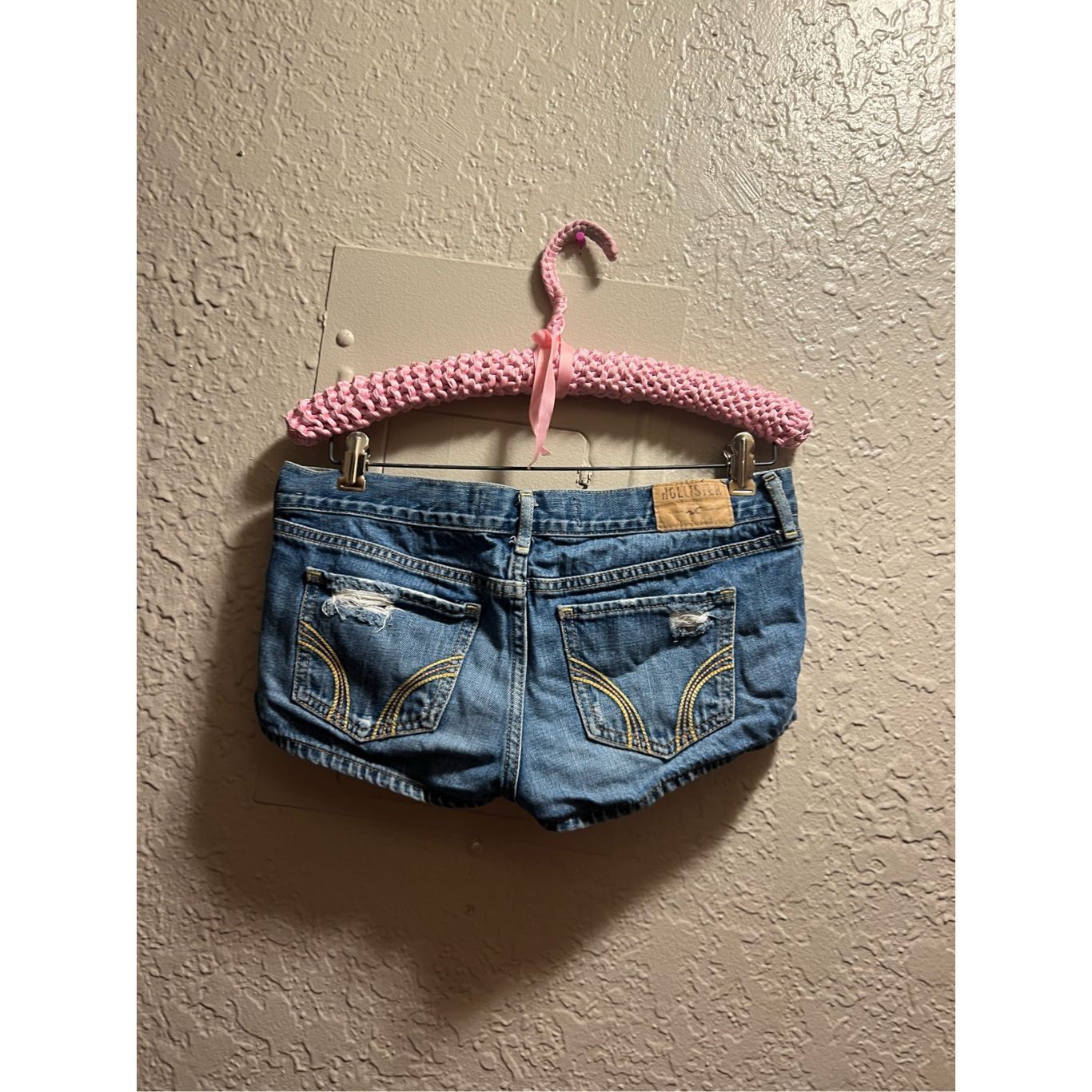 Hollister Hollister Jean Shorts Woman’s Size 27 Size 27" / US 4 / IT 40 - 6 Thumbnail