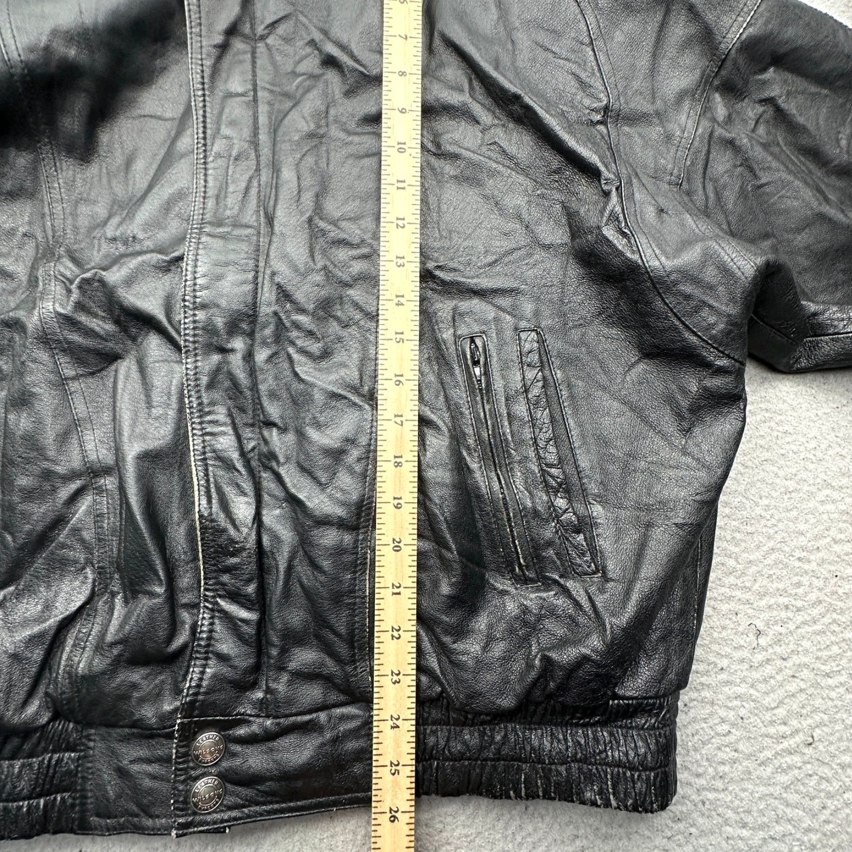 Vintage VINTAGE Wilsons Leather Bomber Jacket Mens XL Black Full Zip Lined Size US XL / EU 56 / 4 - 6 Thumbnail