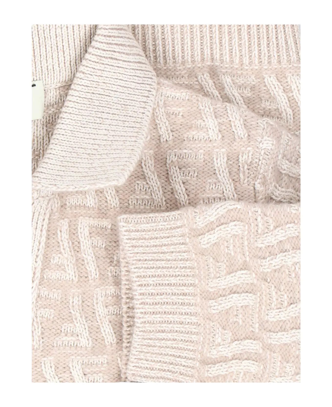 Fendi o1s1wg110326 Jumper in Beige Size M / US 6-8 / IT 42-44 - 3 Thumbnail