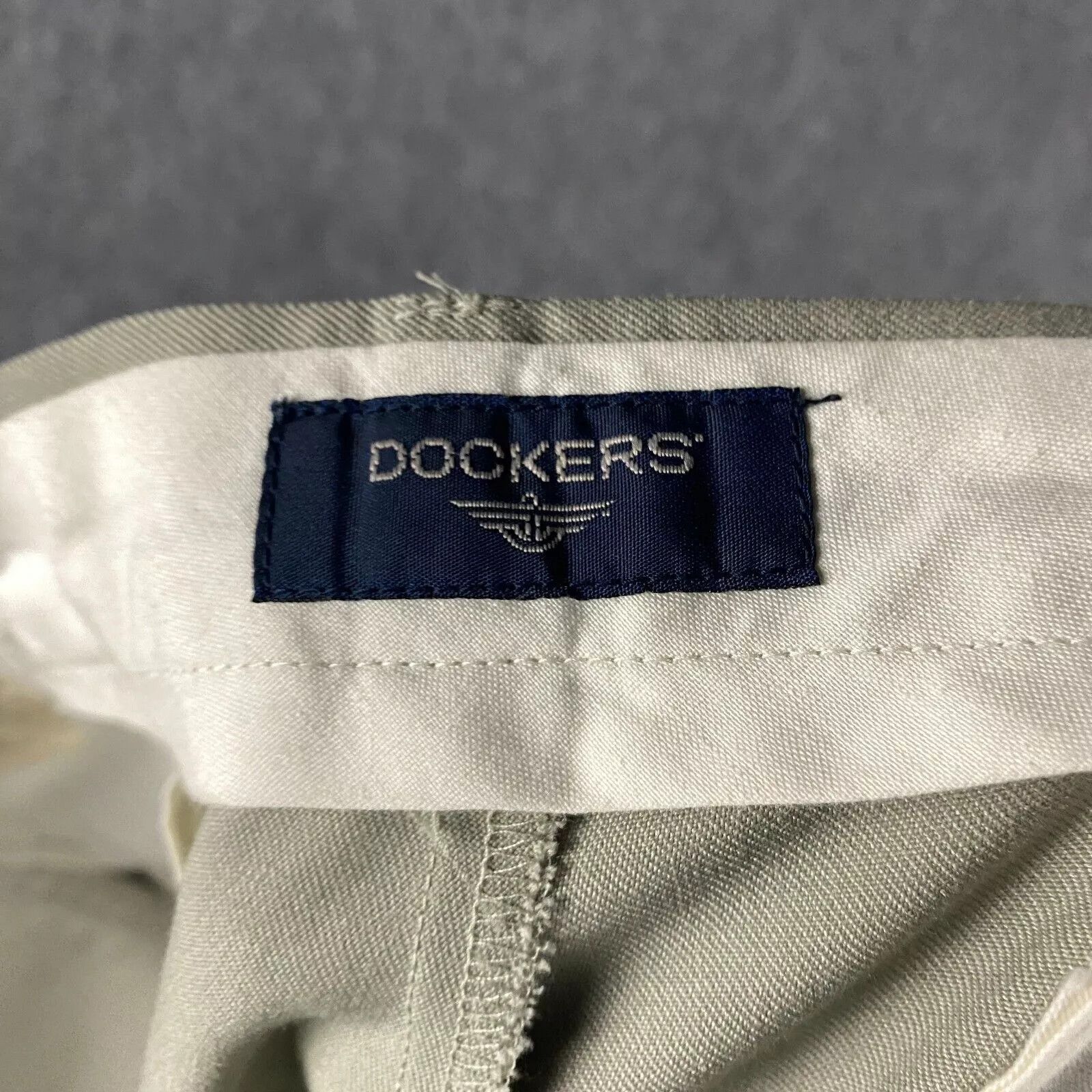 Dockers Dockers Slacks Men's 36x32 Polyester Wool Hook & Eye Adults Size US 36 / EU 52 - 7 Thumbnail