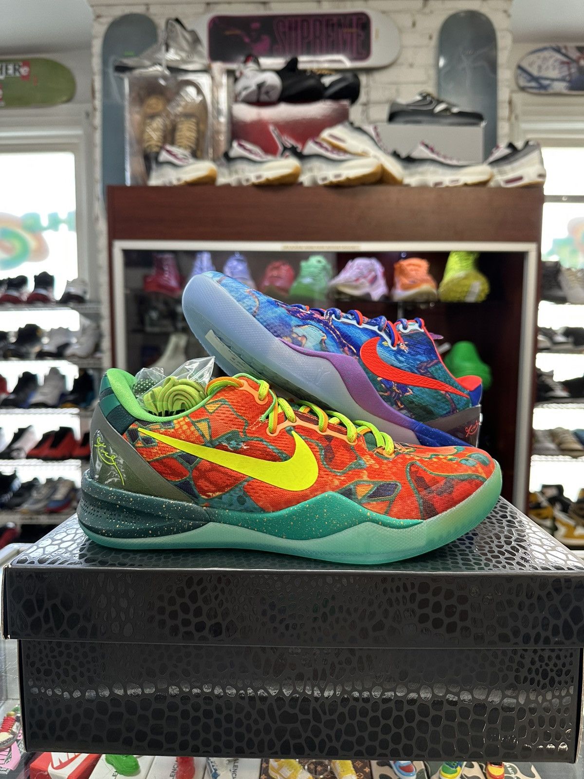 Nike Nike Kobe 8 Protro “What The Kobe” (2025) Size US 9 / EU 42 - 1 Thumbnail