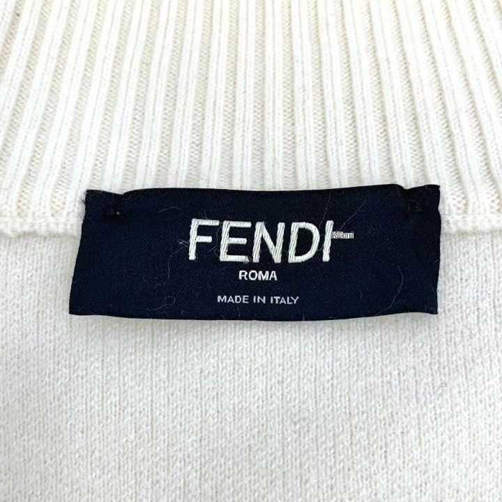Fendi Fendi Beige Side Logo Wool Zip Knit Coat Size US L / EU 52-54 / 3 - 5 Thumbnail