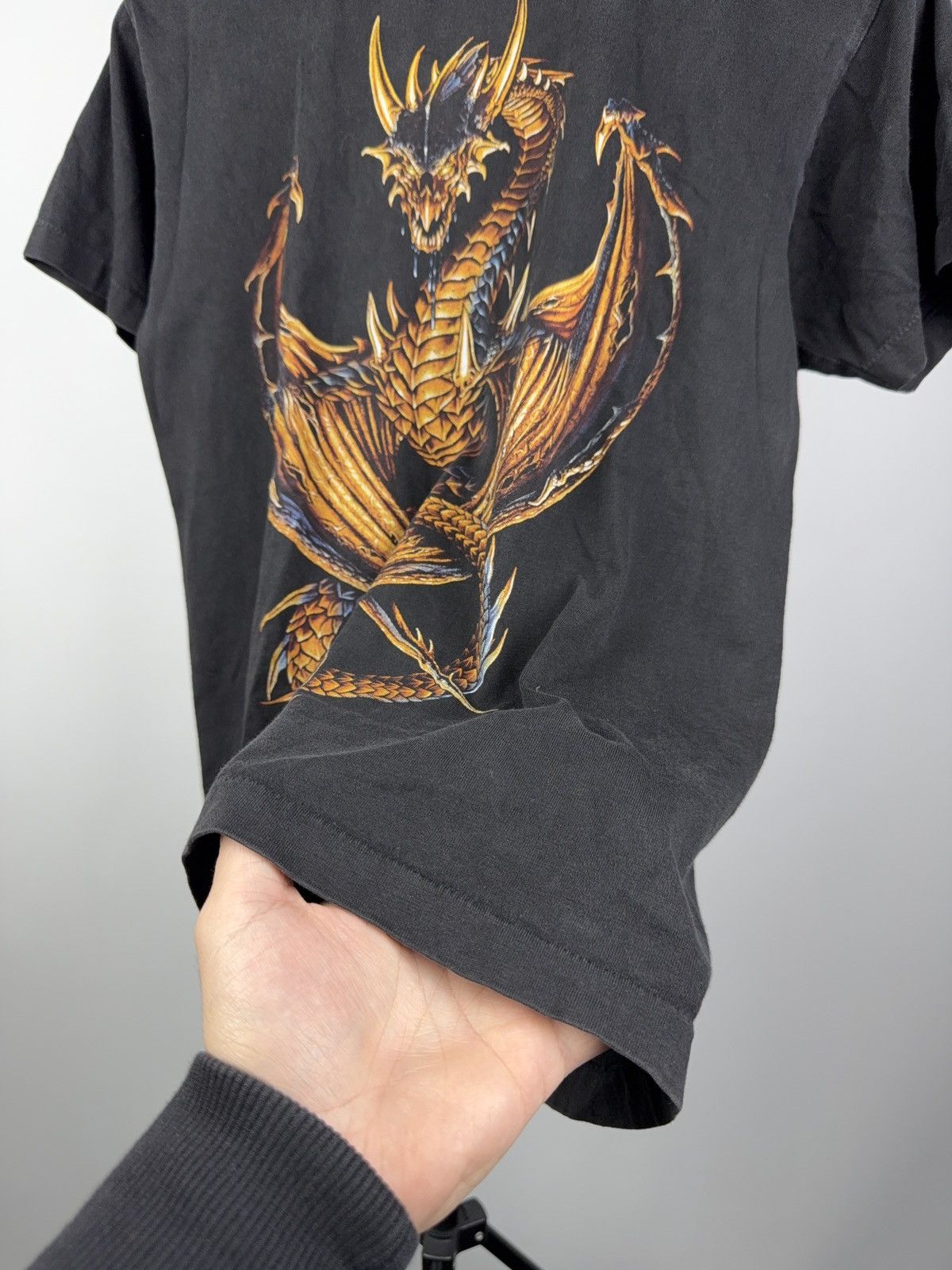Japanese Brand Vintage 90s Dragon Graphic Fantasy Gothic Style Tee Shirt Size US S / EU 44-46 / 1 - 4 Thumbnail