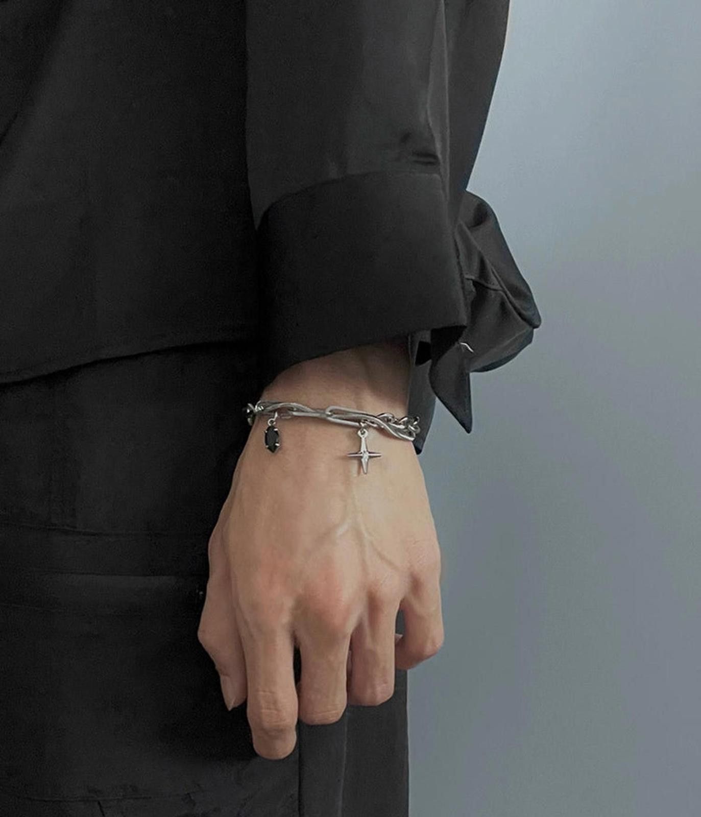 Jewelry Silver Chain Link Bracelet with Star Charms Size ONE SIZE - 1 Thumbnail
