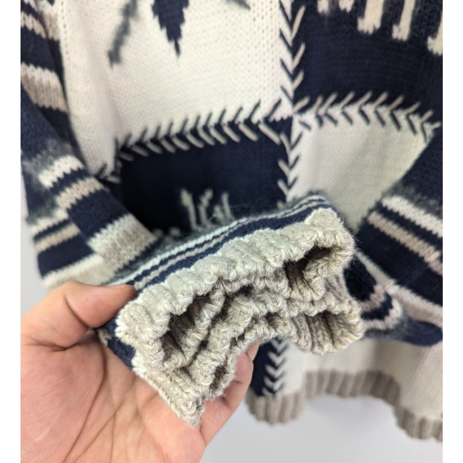 Vintage VINTAGE Lauren Hansen Women's Large Quarter Zip Knitted Christmas Sweater Ramie Size L / US 10 / IT 46 - 2 Thumbnail