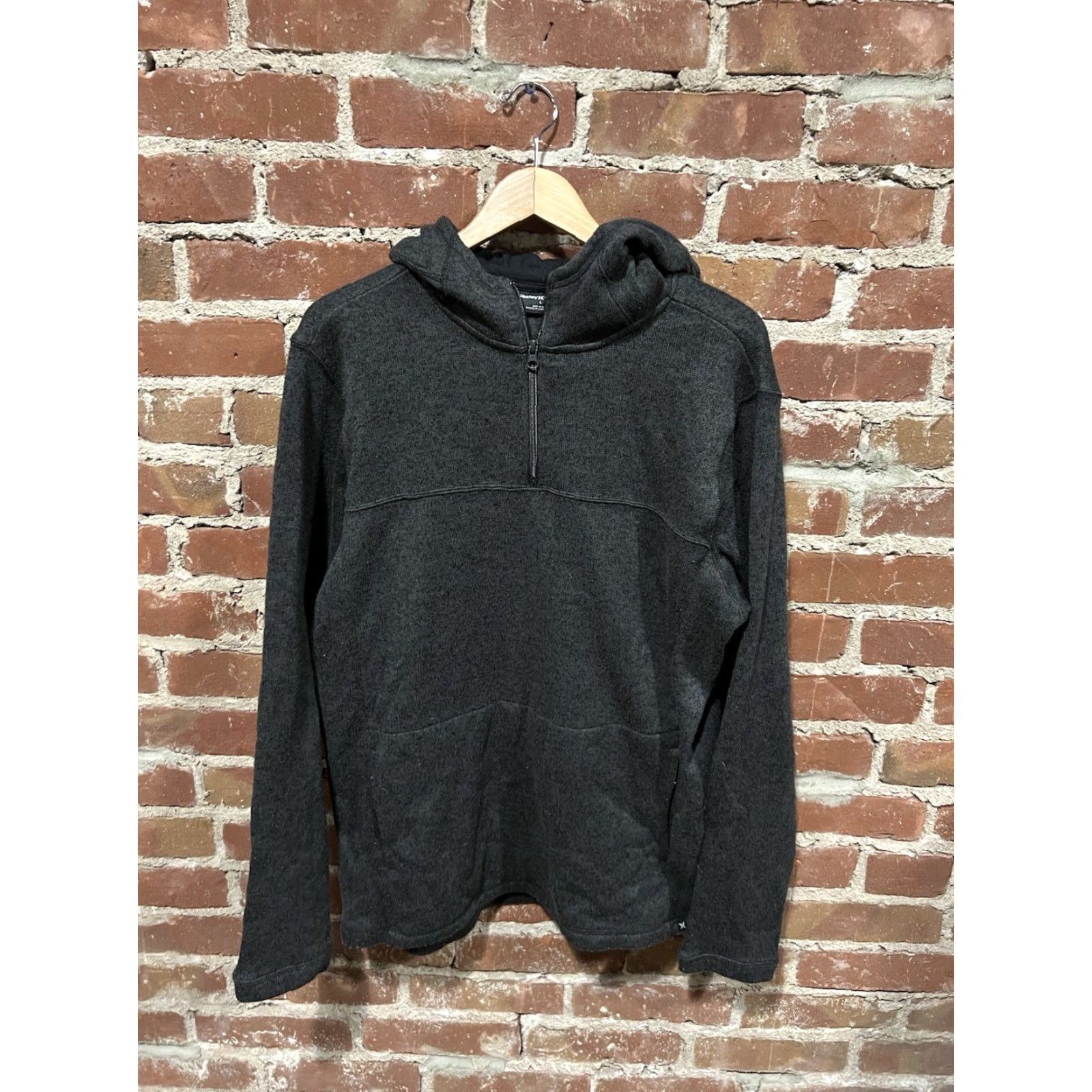 Hurley Hurley Buckle 8 Mens 1/4 Zip Hooded Black Pullover Sweatshirt Size L Size US L / EU 52-54 / 3 - 2 Thumbnail