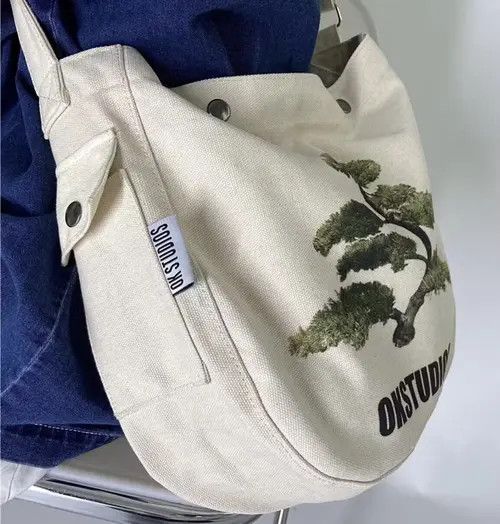 Japanese Brand Fashion shoulder bag messenger bag aesthetic Size ONE SIZE - 4 Thumbnail