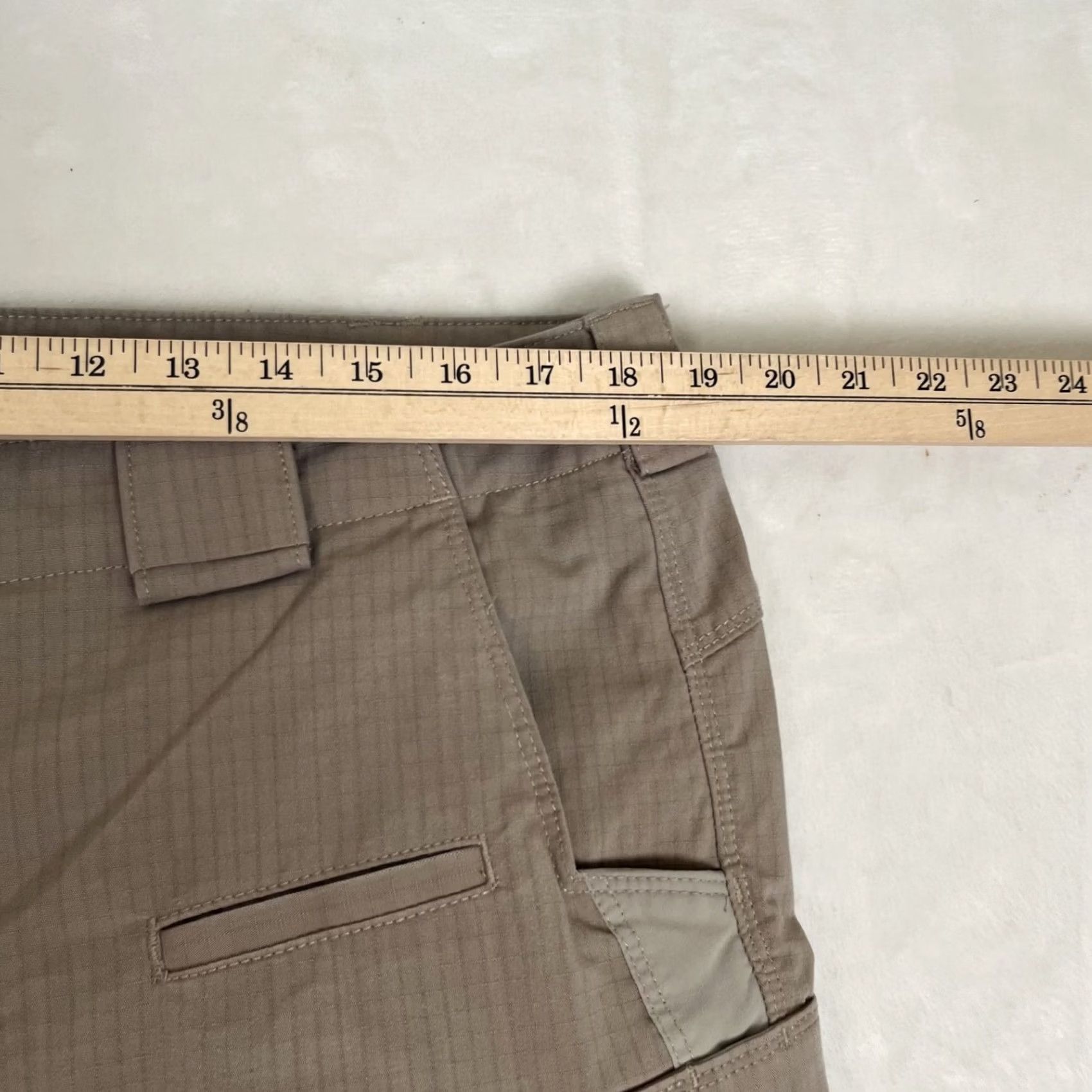 Vintage 5.11 Tactical Women's Cargo Pants 16 Khaki Straight Leg Workwear Ripstop Size 38" / US 16 / IT 52 - 5 Thumbnail