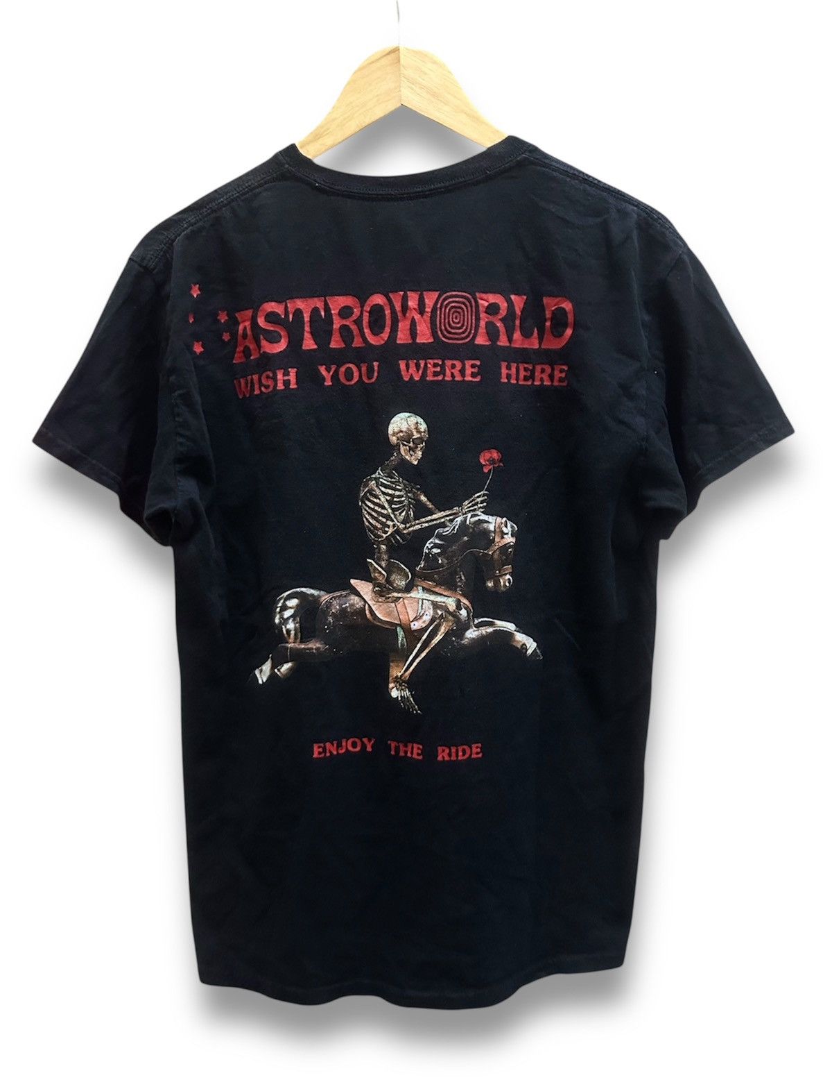Travis Scott Travis Scott Cactus Jack Astoworld Wish You Were Here Size US M / EU 48-50 / 2 - 1 Thumbnail