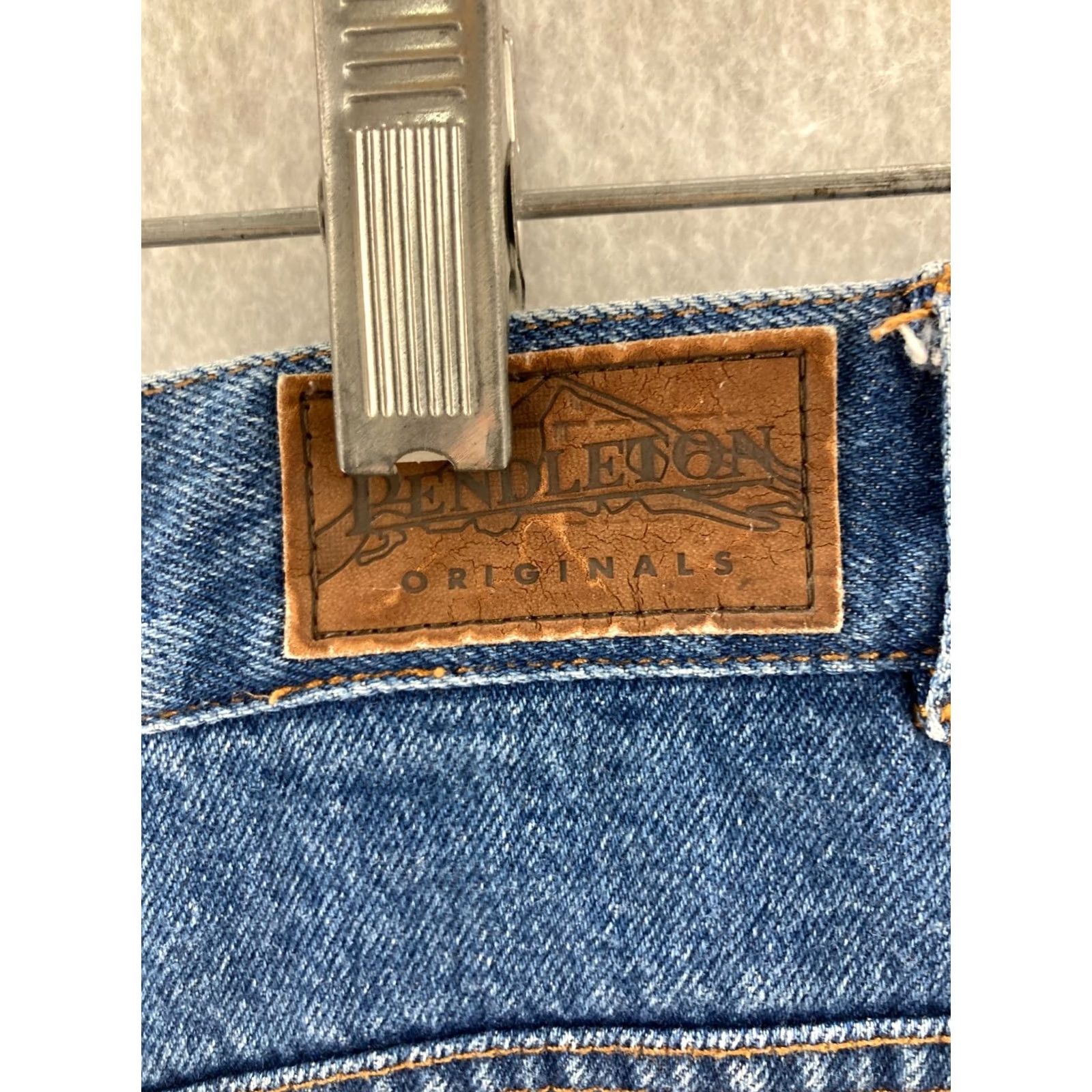 Pendleton VINTAGE Pendleton Denim Skirt Womens 4 Blue Knee Length Denim Pencil/Straight With Pockets Zipper Slit All Seasons 4 Beat Size 27" / US 4 / IT 40 - 6 Thumbnail