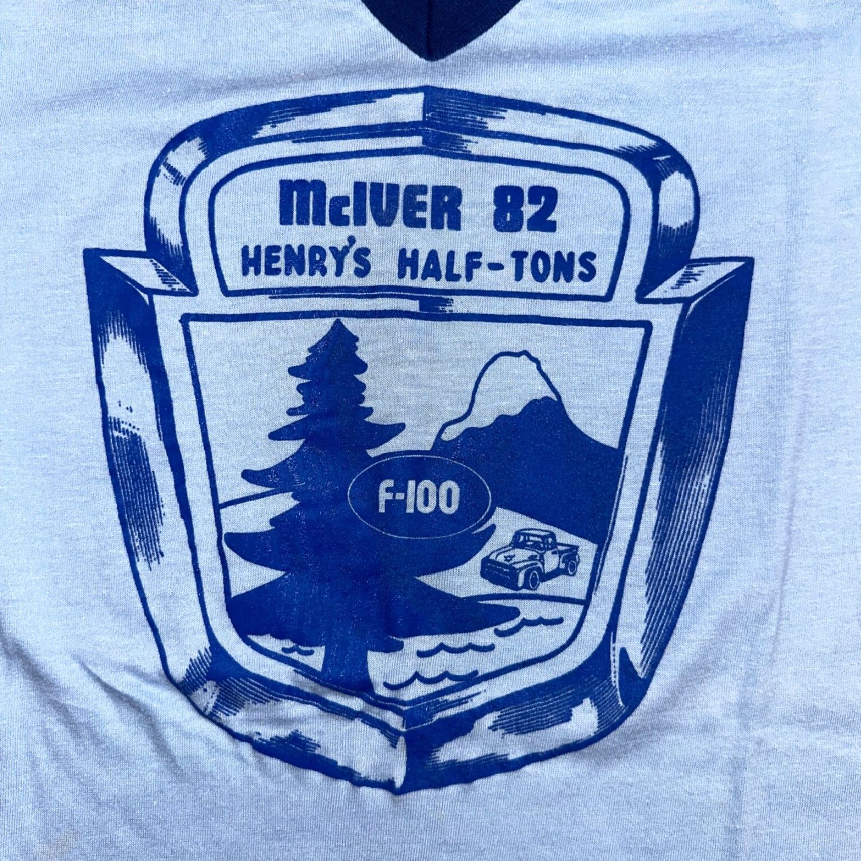 Vintage VINTAGE Wrights T-Shirt Men M Blue 70s 80s 90s Graphic Print Oregon PDX Forest Hamms Yogi Bear Fun Crew Neck Short Sleeve Size US M / EU 48-50 / 2 - 2 Thumbnail