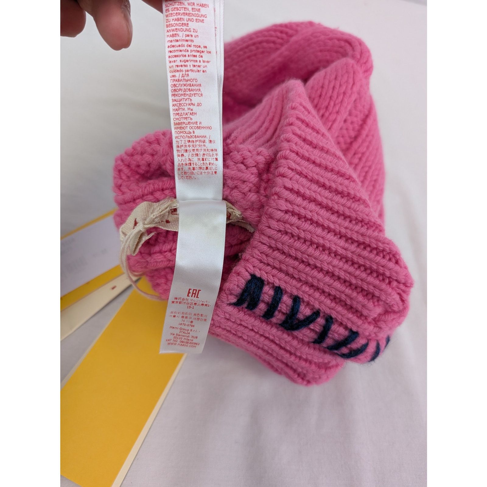 Marni o1rshd1 Size: M / Balaclava Scarf Cap / Hat in Pink Size ONE SIZE - 14 Thumbnail