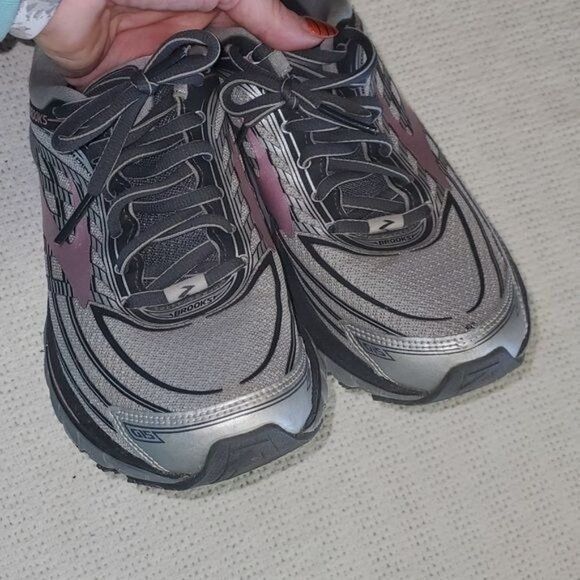 Brooks Brooks Glycerin IS Silver & Lt Pink Logo Sz. 7 Athletic Shoe Size US 7 / IT 37 - 6 Thumbnail