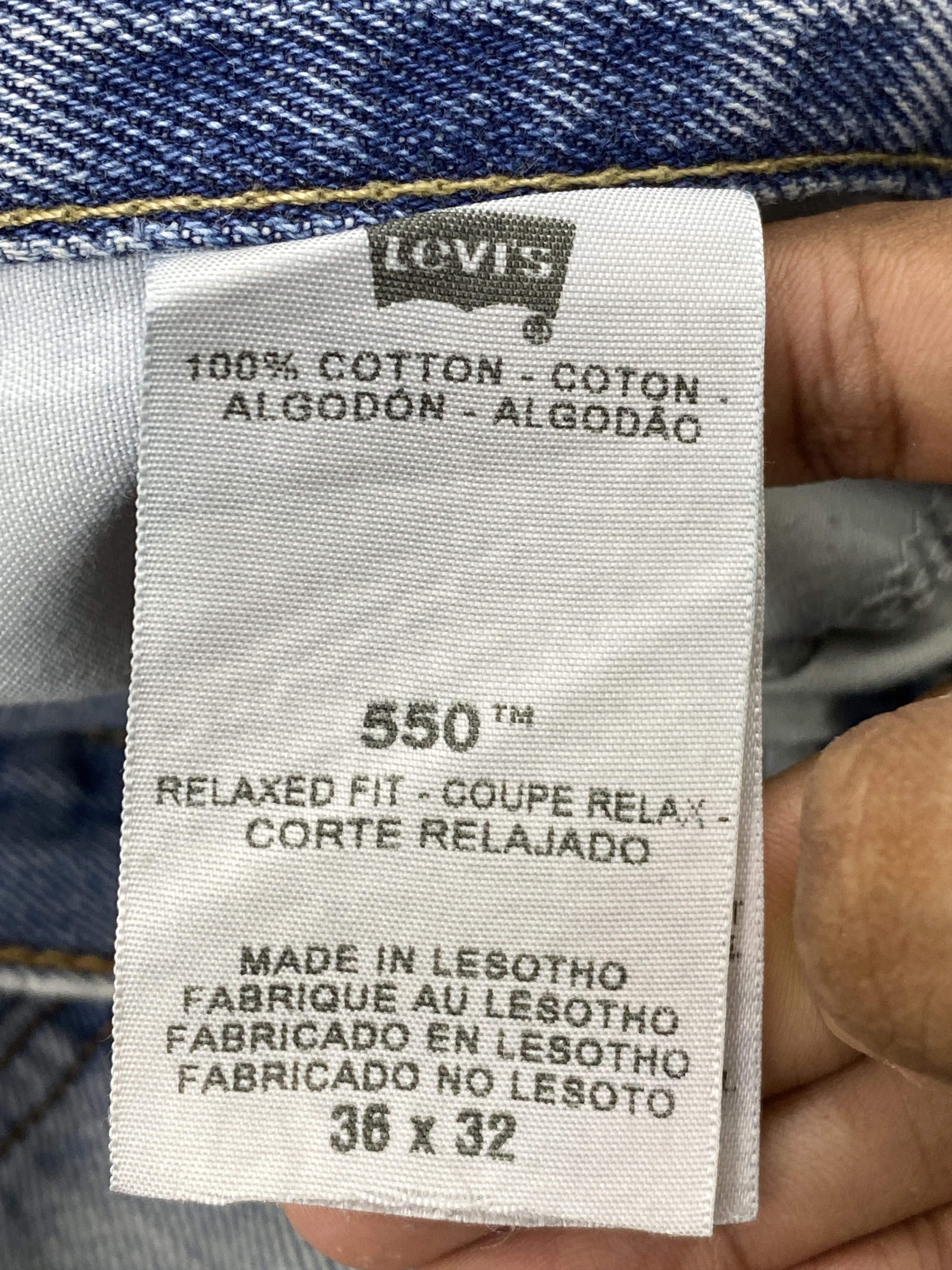 Levi's Light Washed Vintage Levis 550 Jeans DP2338 Size US 35 - 7 Thumbnail