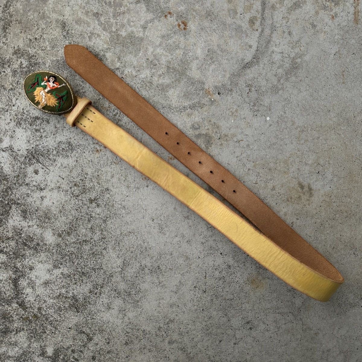 Western Brass Aloha Hawaii hula girl leather belt buckle