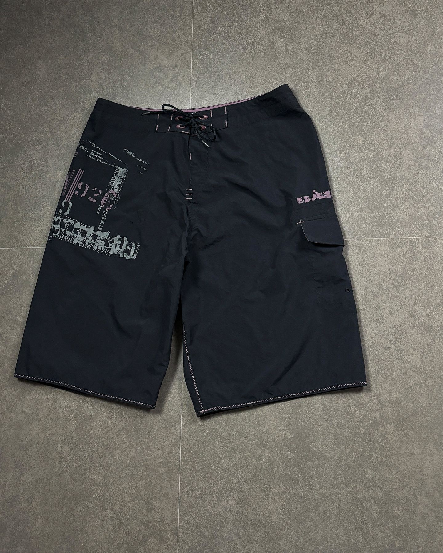 Oakley Oakley Panelled Board Short Vintage Size US 34 / EU 50 - 3 Thumbnail