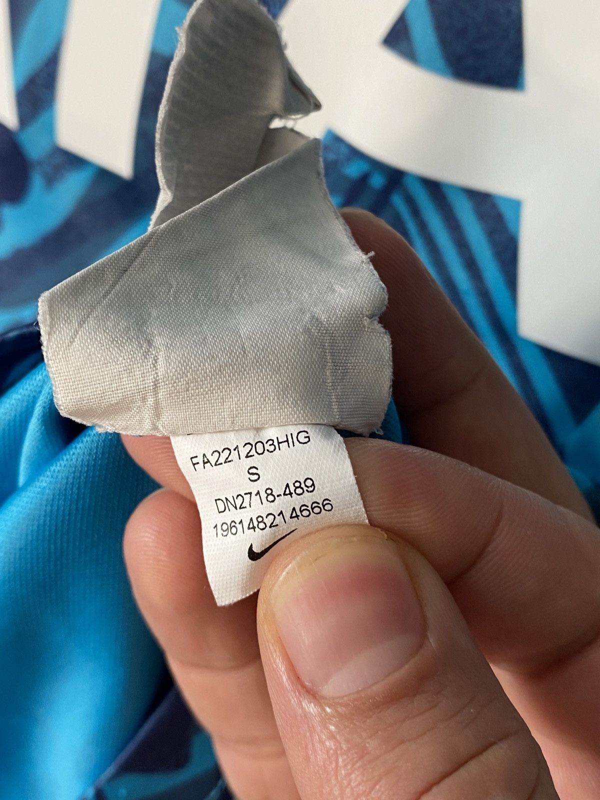 Nike × Vintage 2022-23 Tottenham Hotspur Third Nike Soccer Jersey AIA Size US S / EU 44-46 / 1 - 5 Thumbnail