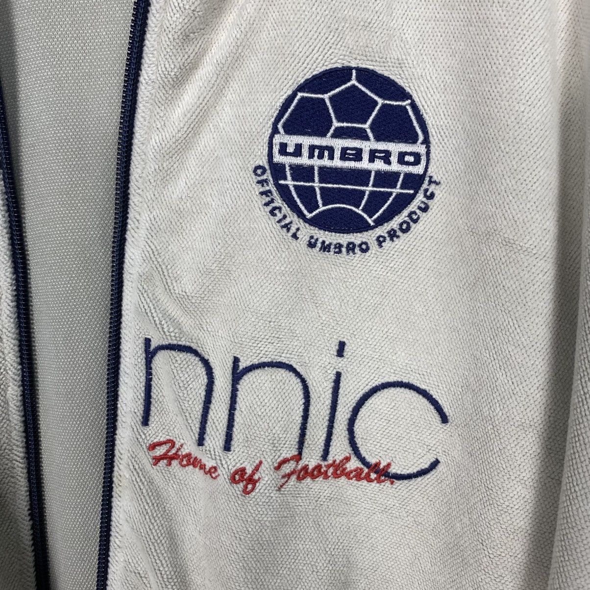 Umbro Vintage Umbro Britania tracktop Size US M / EU 48-50 / 2 - 16 Thumbnail